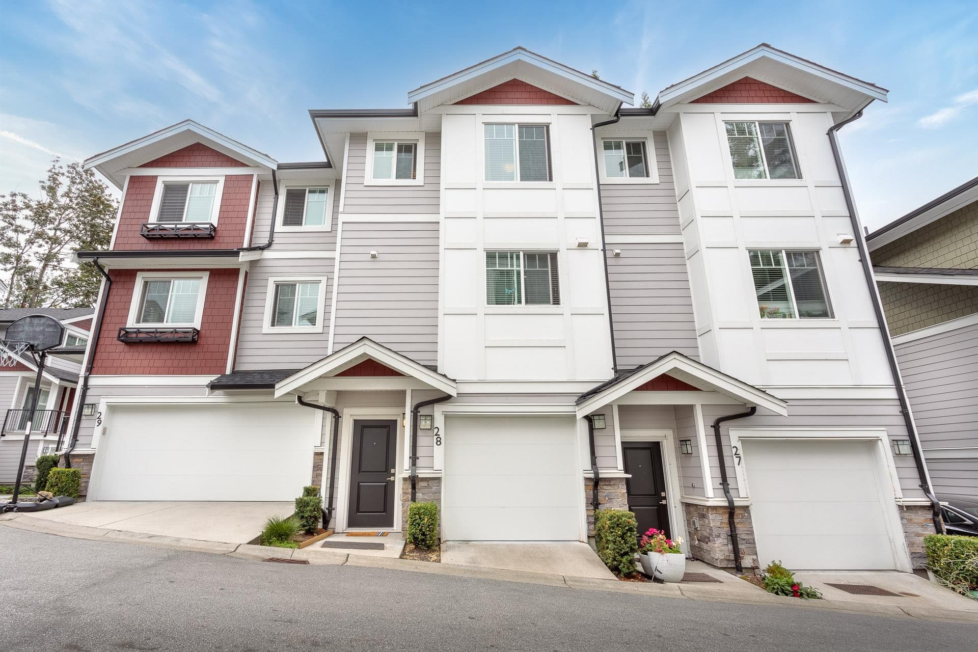 28 - 6188 141 Street, Surrey, V3X 0J7 — photo 2