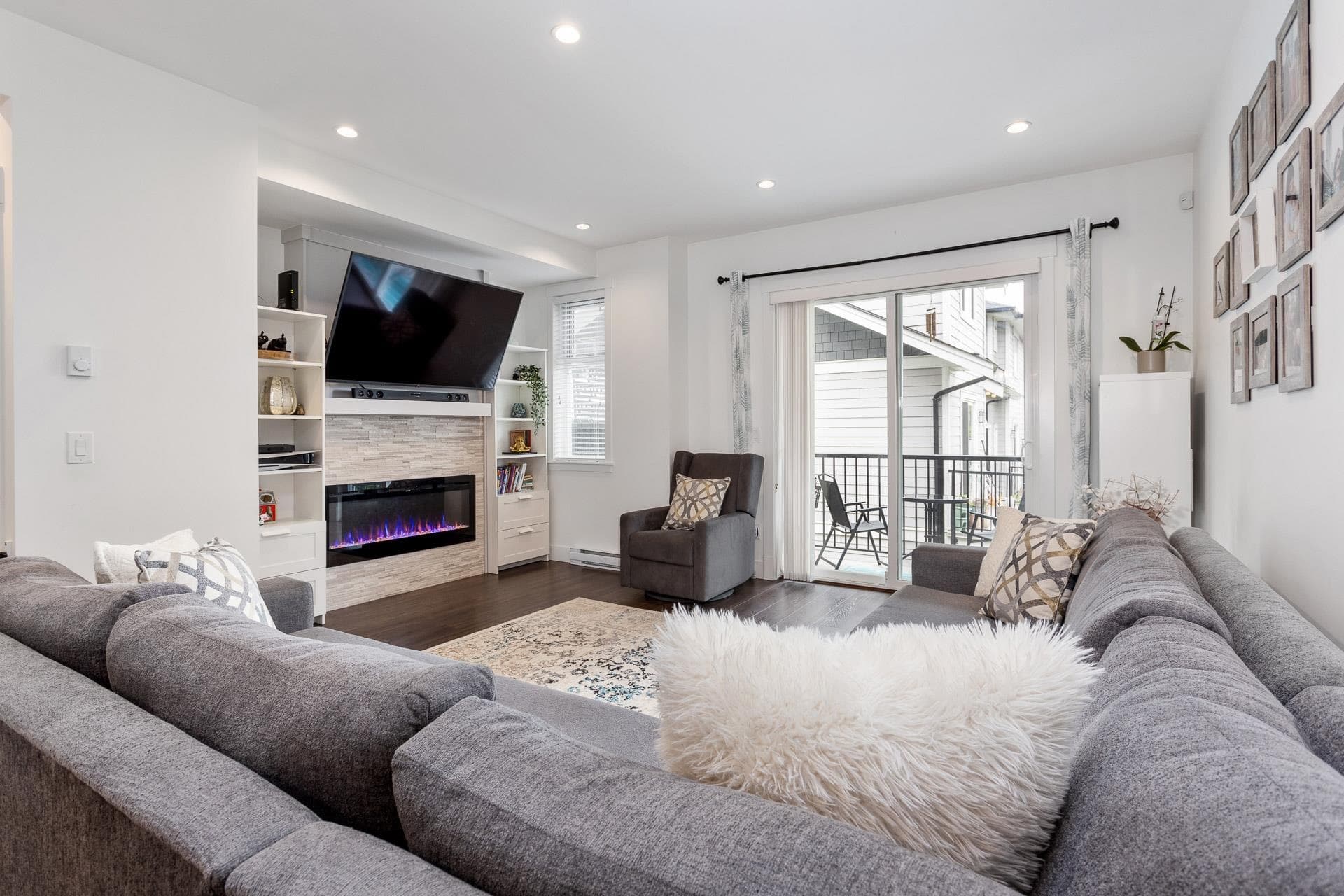 28 - 6188 141 Street, Surrey, V3X 0J7 — photo 4