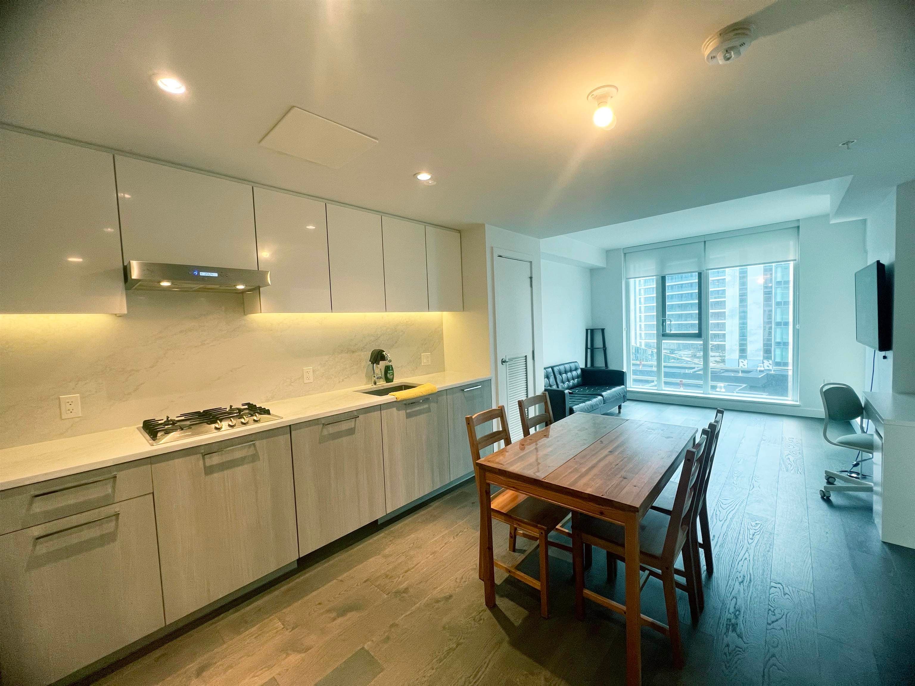 905 - 3331 No. 3 Road, Richmond, V6X 2B6 — photo 4