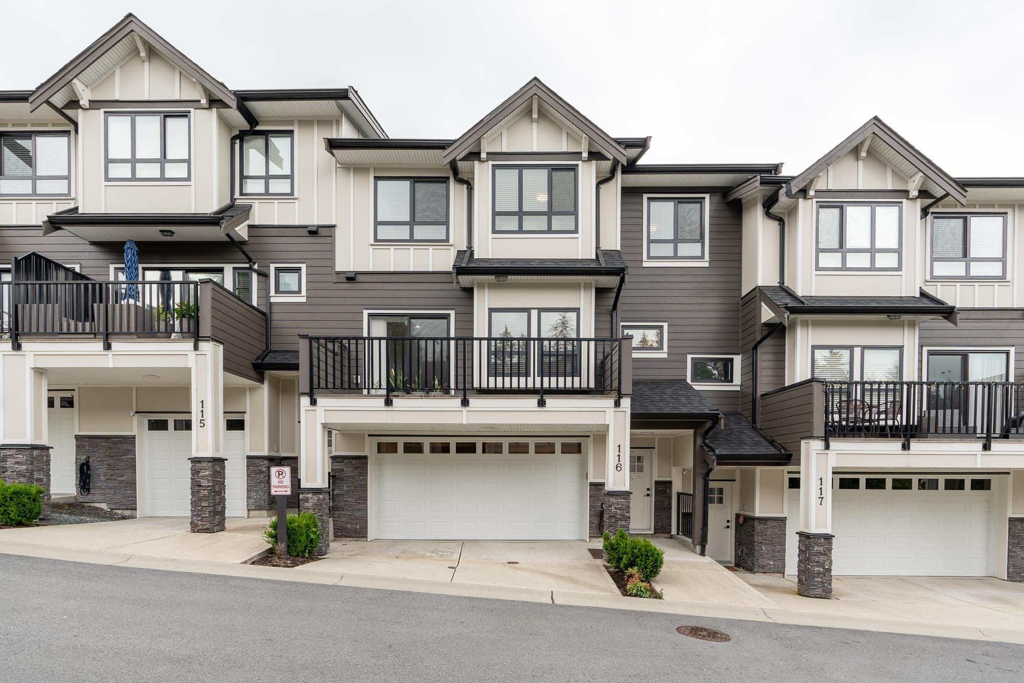 116 - 3409 Harper Road, Coquitlam, V3E 3H1 — photo 4