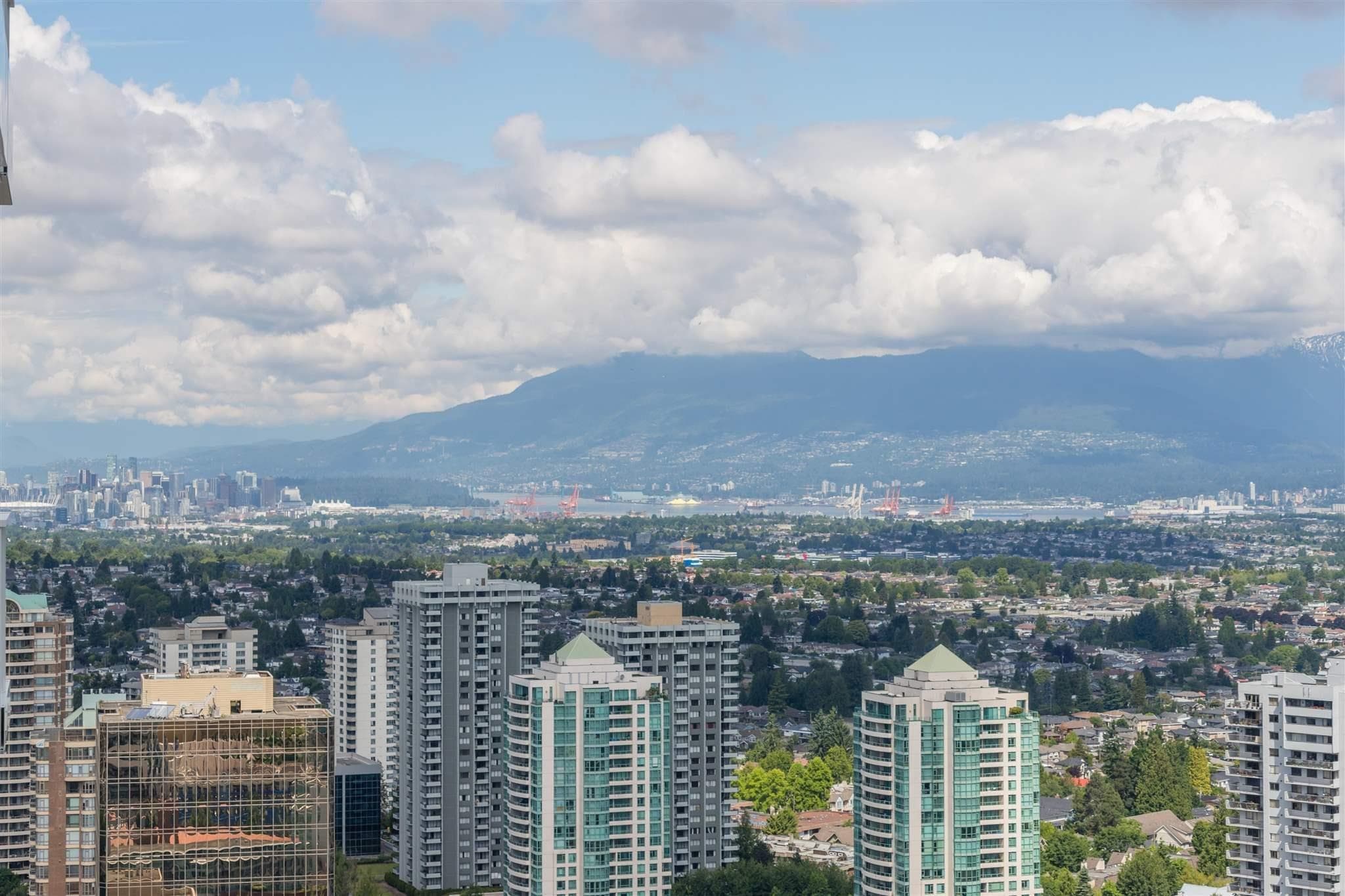 3704 - 6080 Mckay Avenue, Burnaby, V5H 0J4 — photo 2