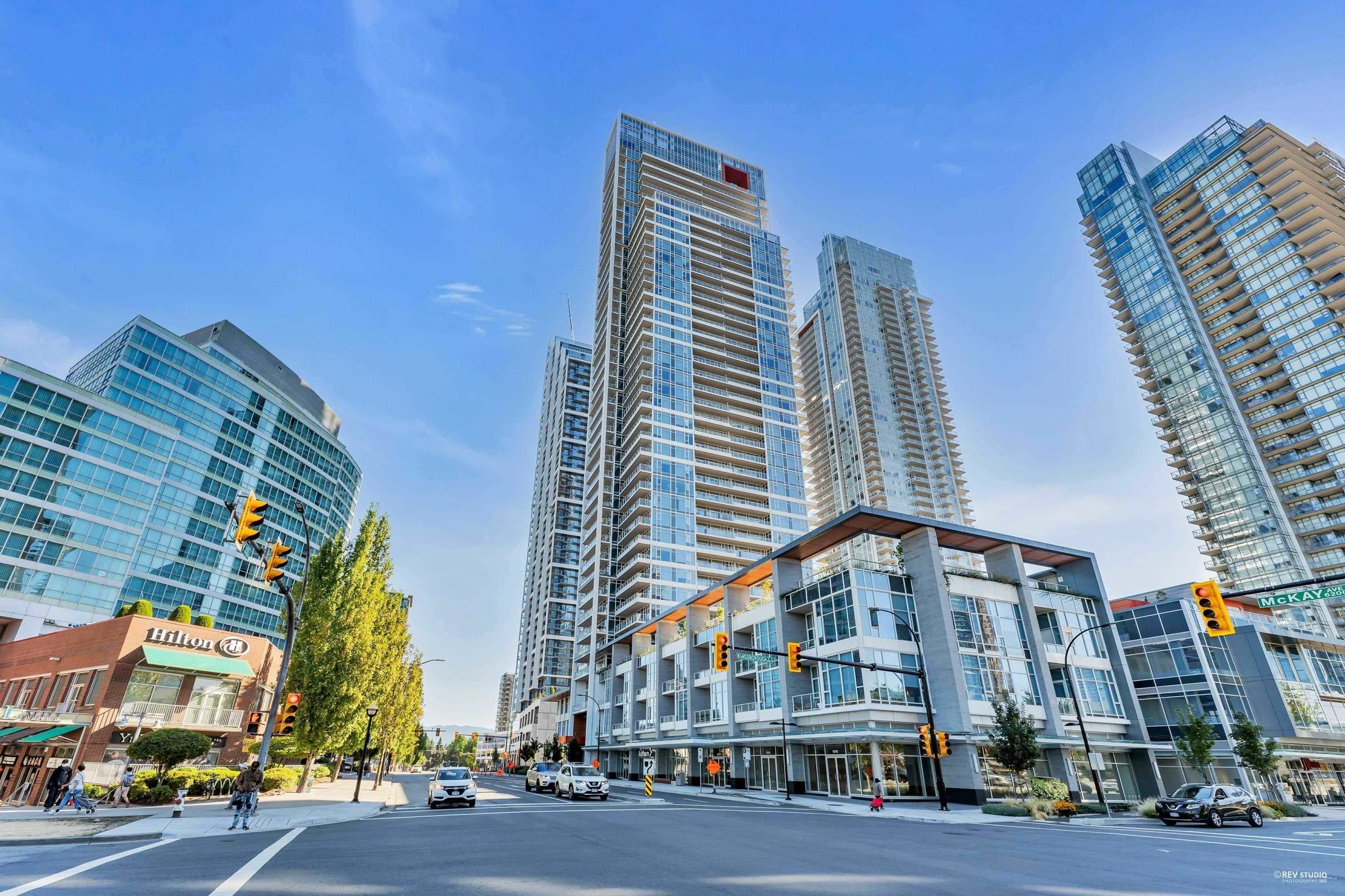 3704 - 6080 Mckay Avenue, Burnaby, V5H 0J4 — photo 1
