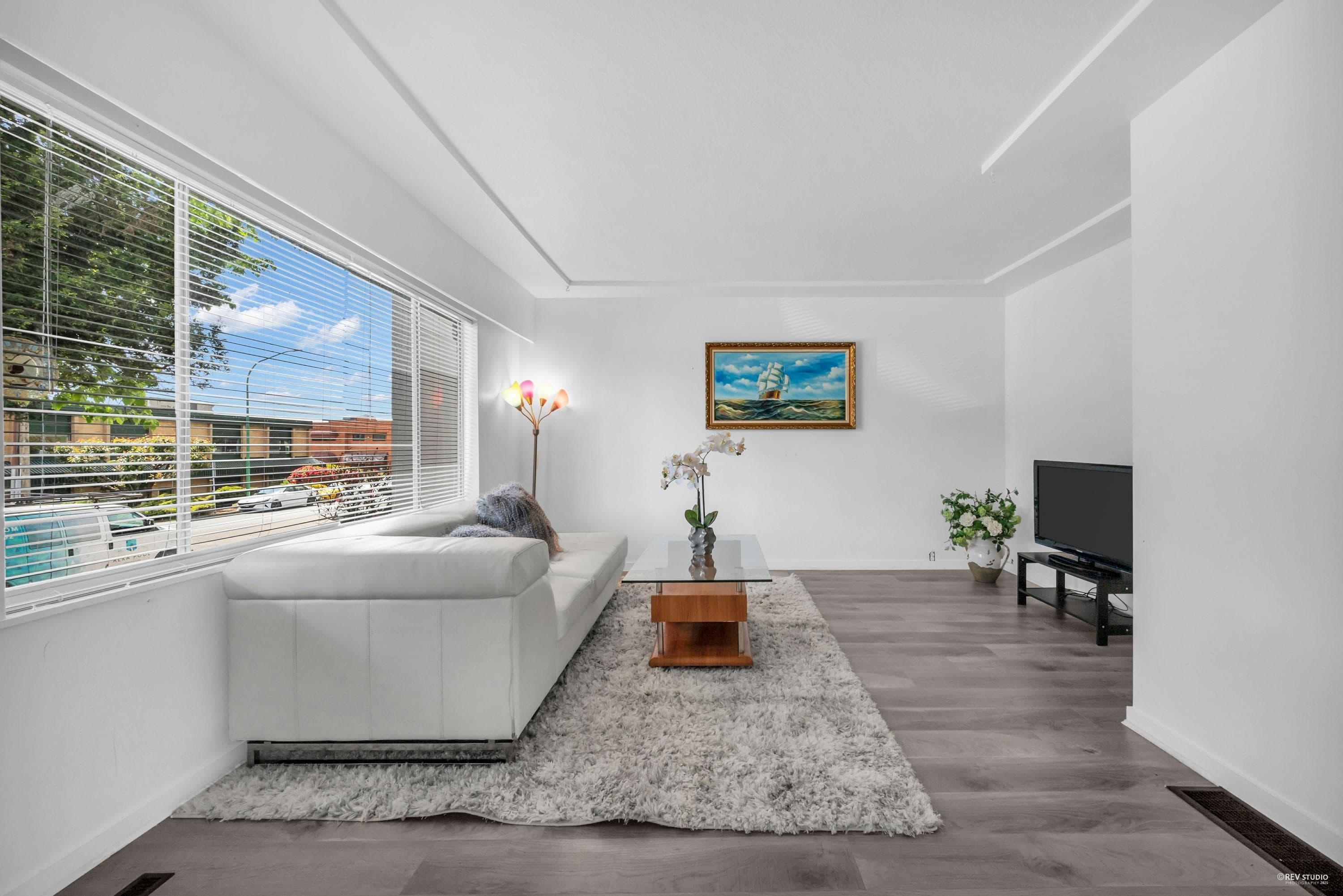 4021 Graveley Street, Burnaby, V5C 3T5 — photo 3