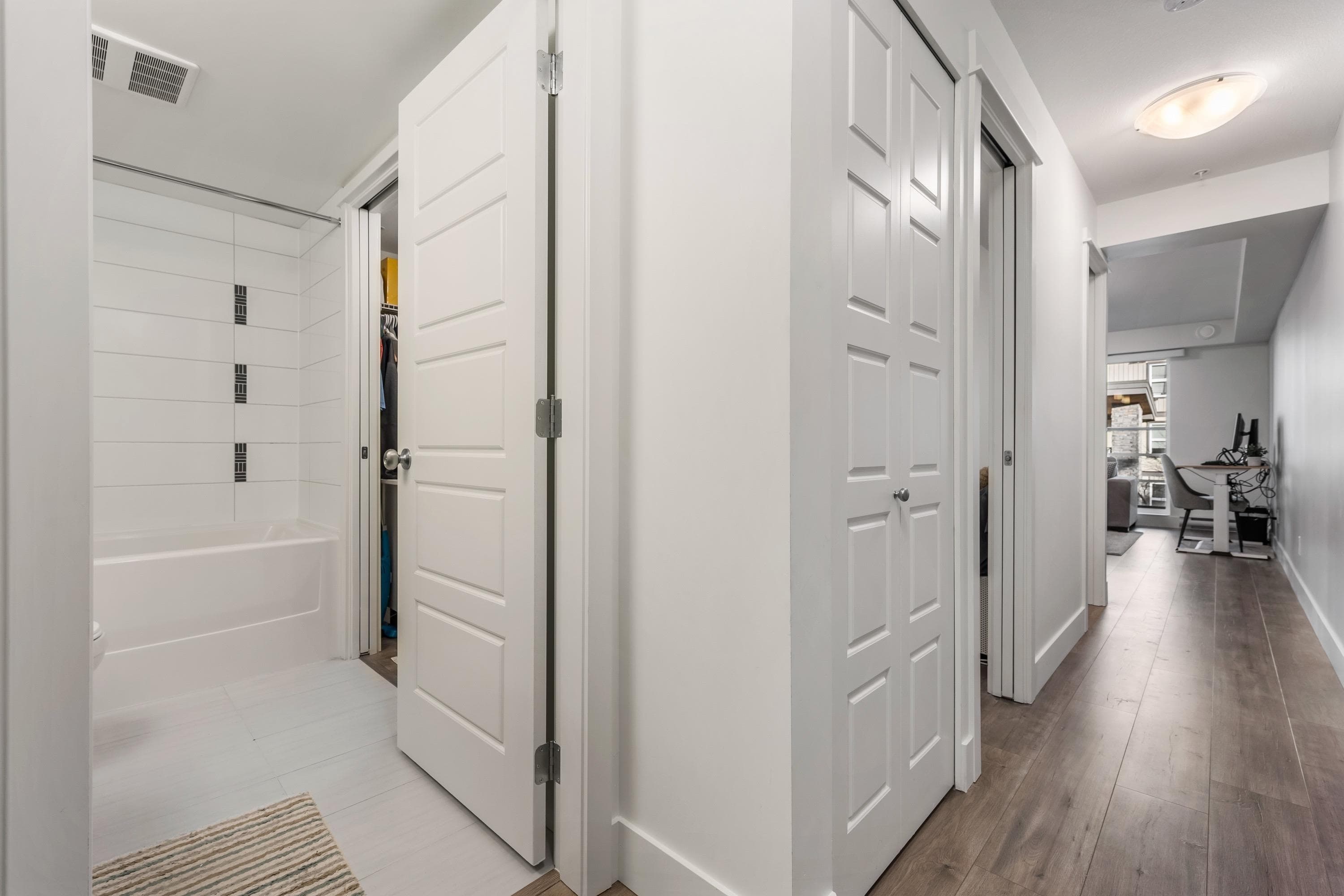 222 - 30515 Cardinal Avenue, Abbotsford, V2T 0A8 — photo 2