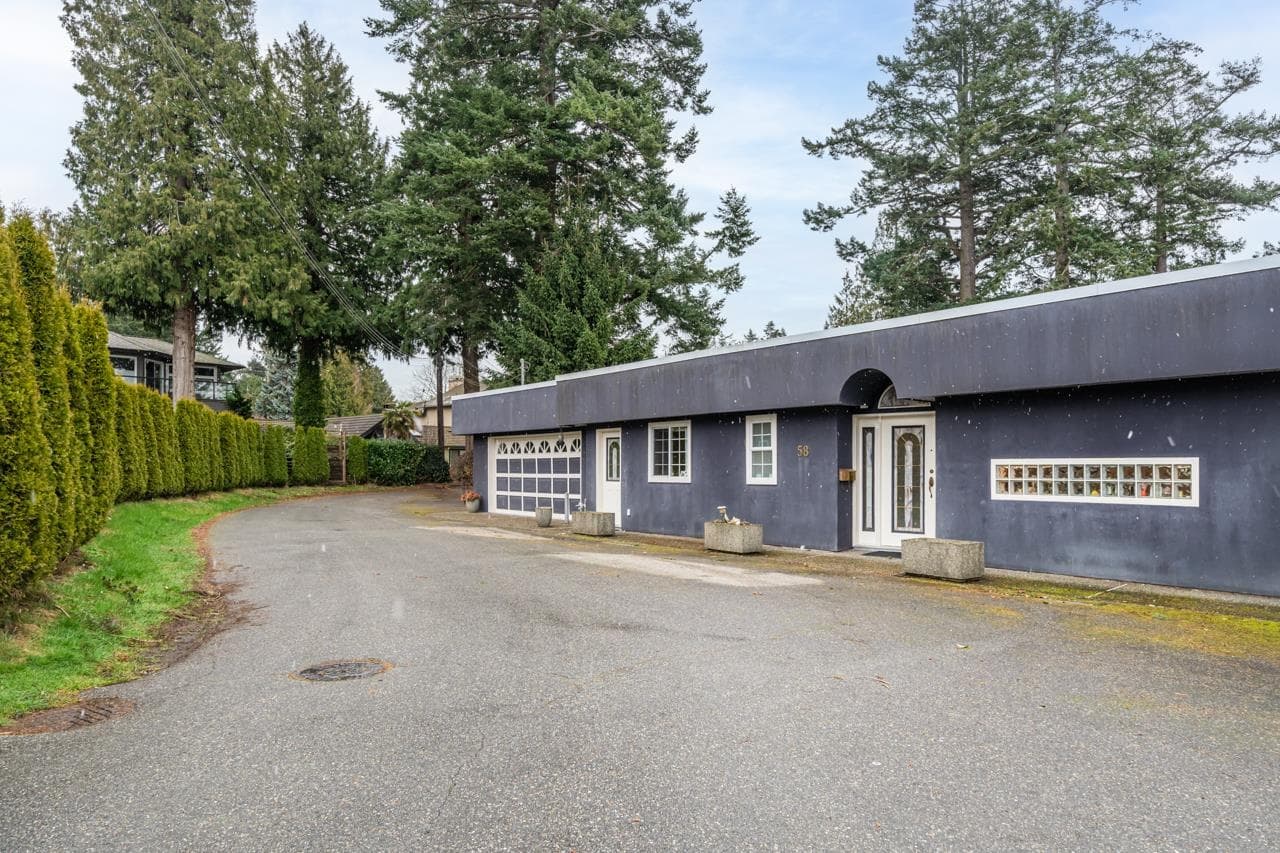 58 Tsawwassen Beach Road, Delta, V4M 4C6 — photo 2