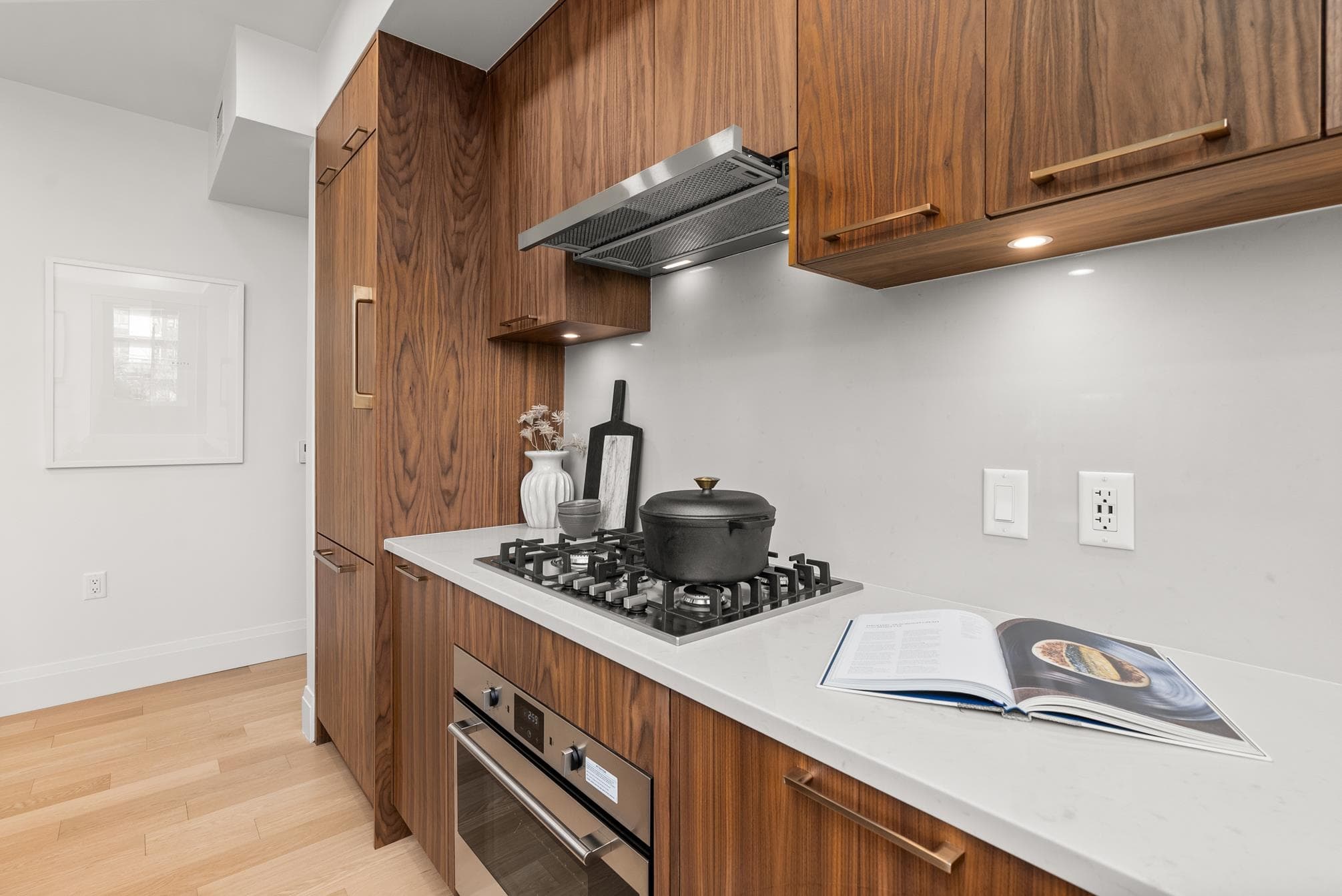 213 - 2550 Garden Drive, Vancouver, V5N 4X6 — photo 5