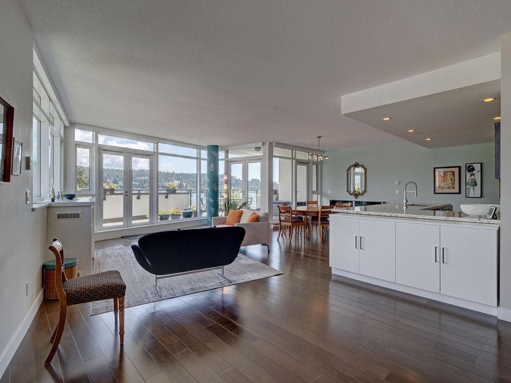 605 - 5665 Teredo Street, Sechelt, V7Z 0J2 — photo 3
