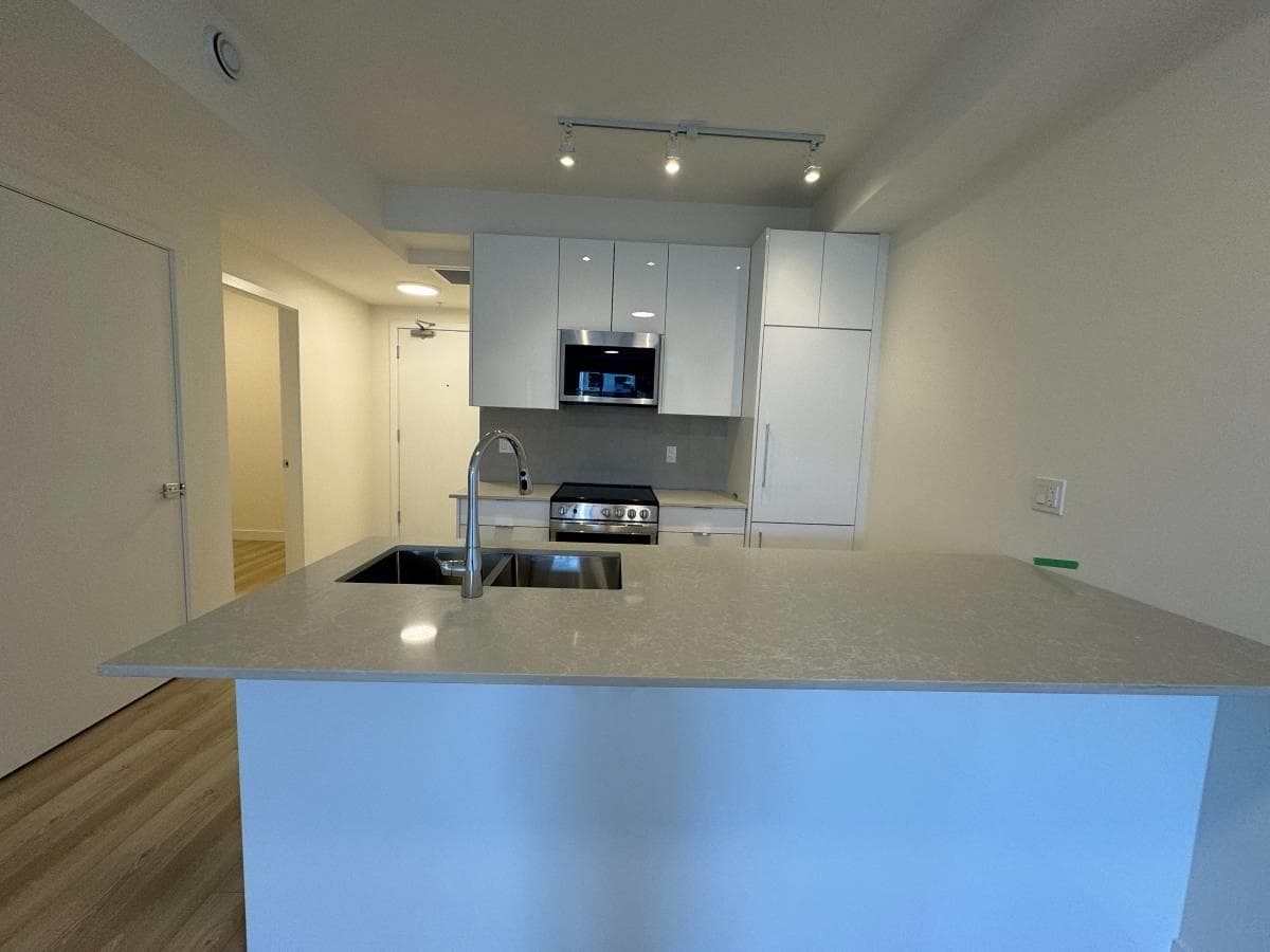 310 - 11913 Burnett Street, Maple Ridge, V2X 6P6 — photo 2