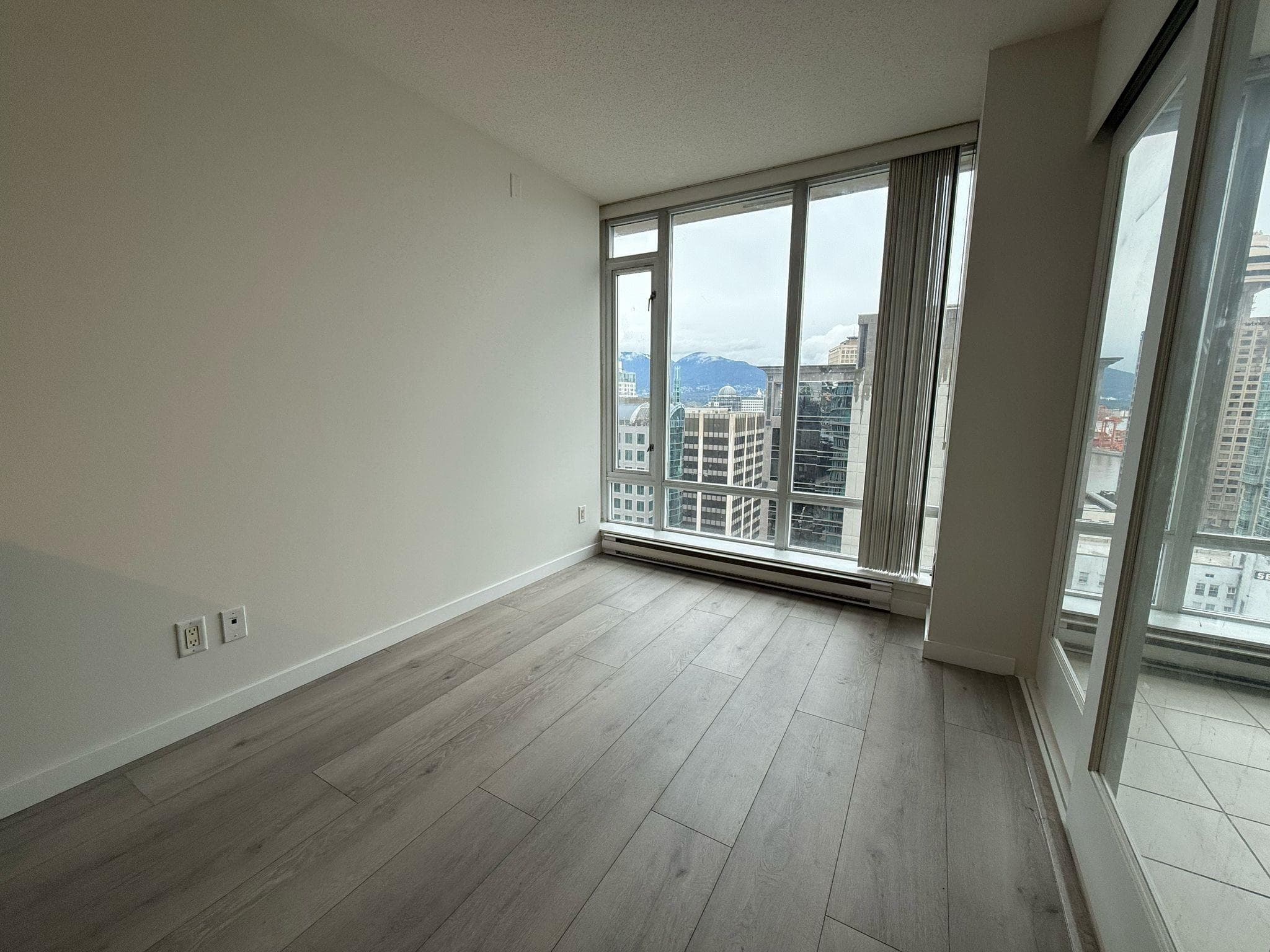 2209 - 610 Granville Street, Vancouver, V6C 3T3 — photo 5
