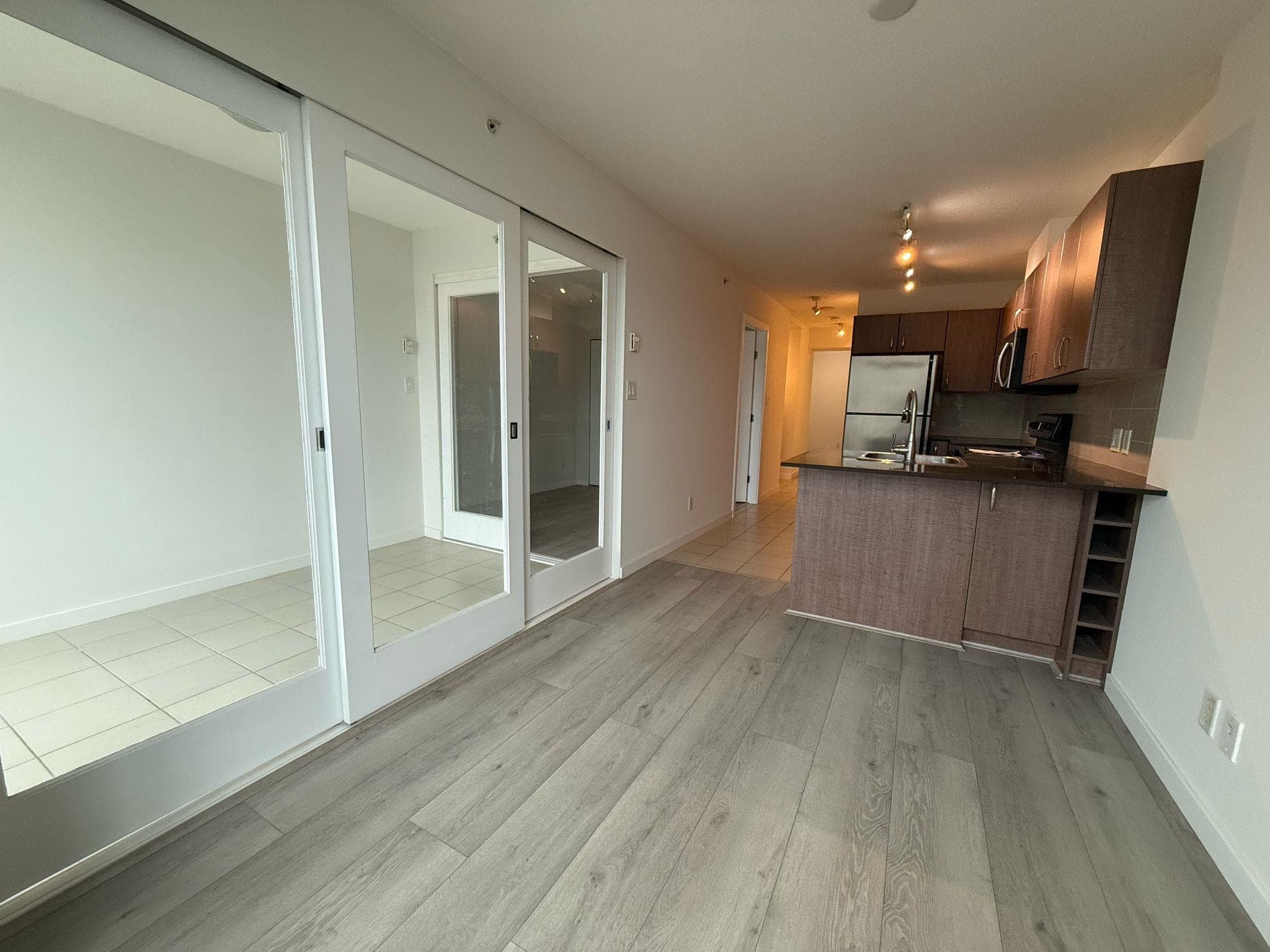 2209 - 610 Granville Street, Vancouver, V6C 3T3 — photo 4