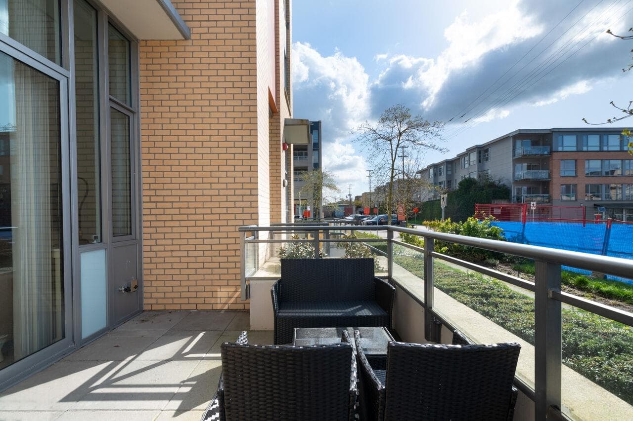 2063 W 10th Avenue, Vancouver, V6J 0H1 — photo 5