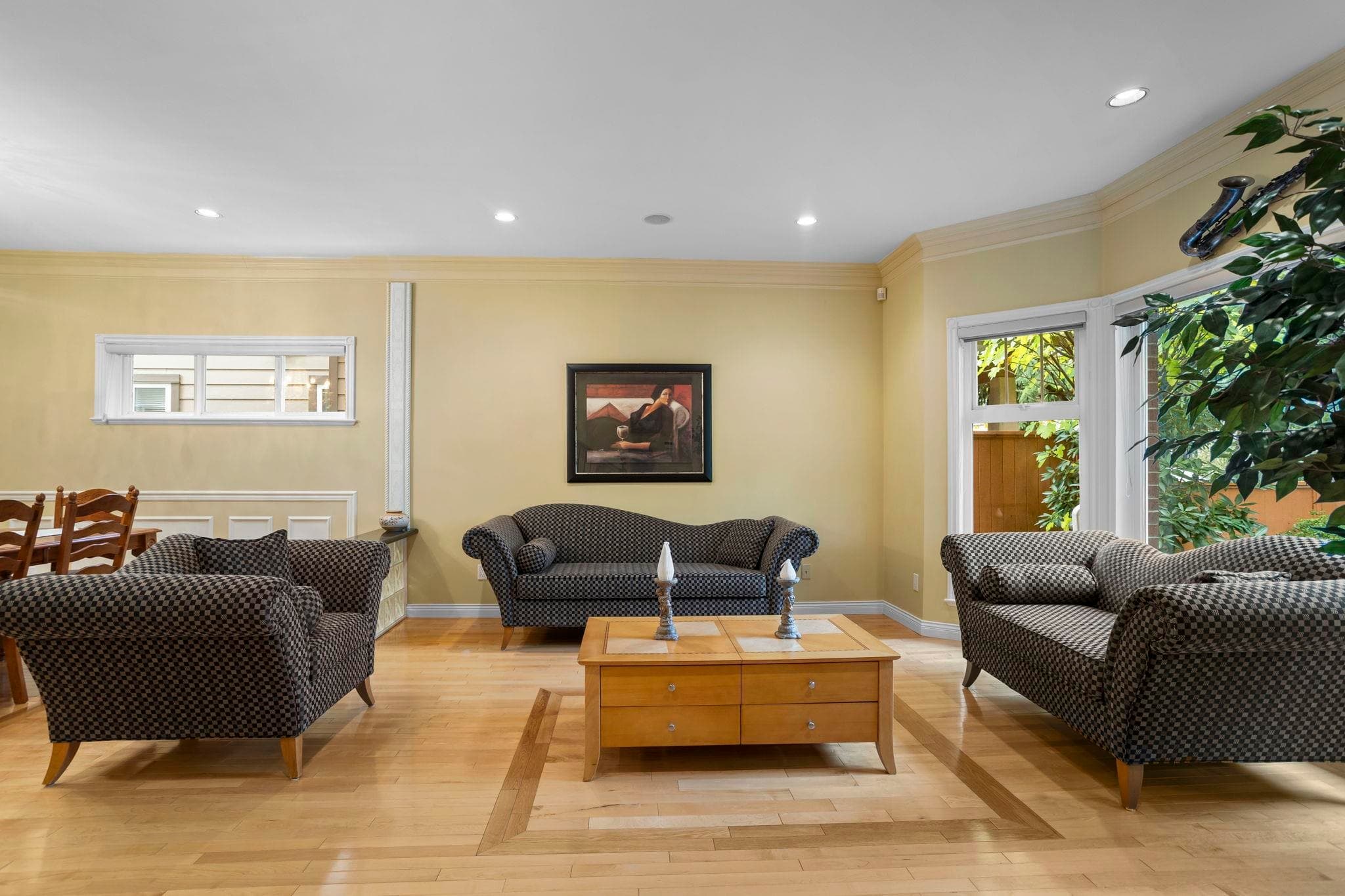 1110 Eighth Avenue, New Westminster, V3M 2R6 — photo 5