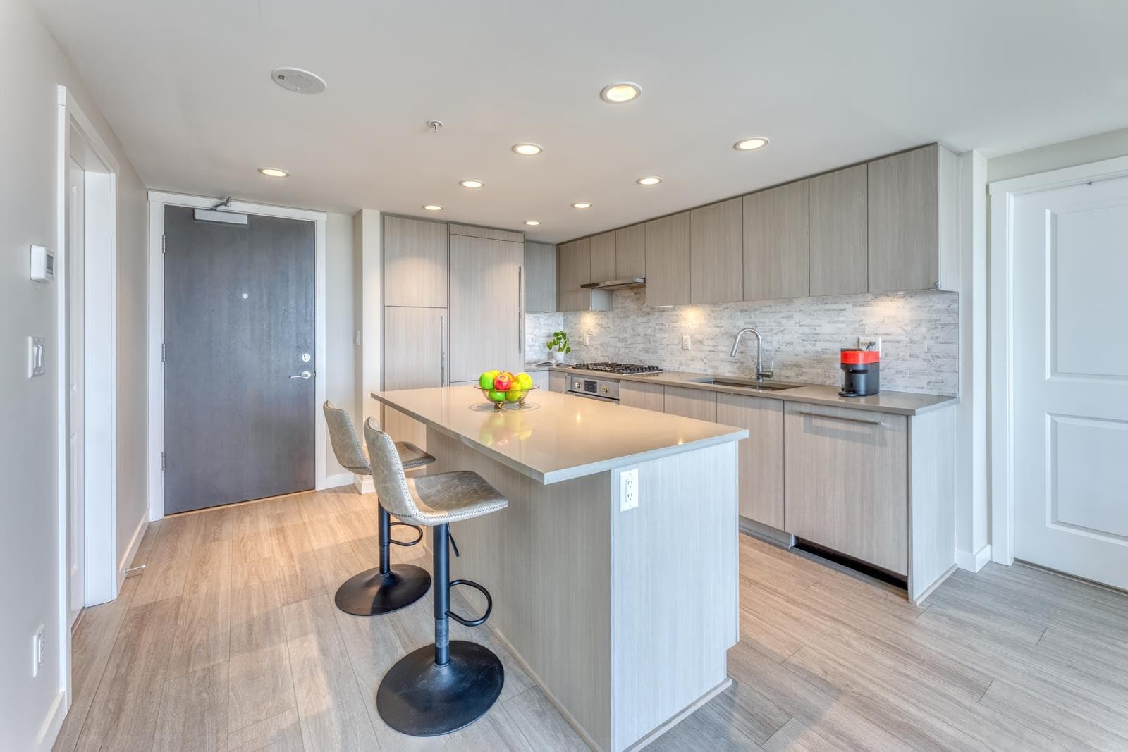 2804 - 1182 Westwood Street, Coquitlam, V3B 0T9 — photo 4