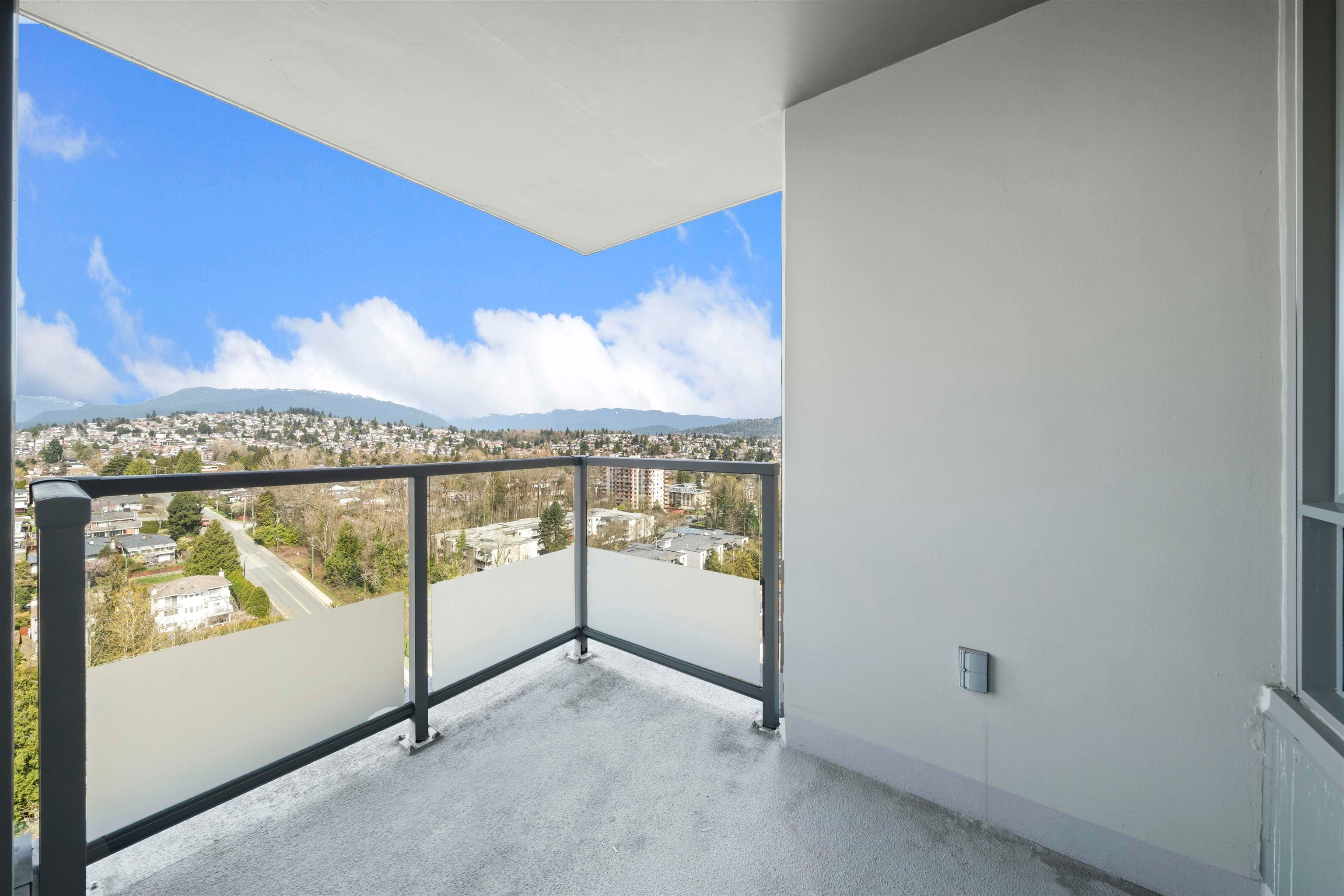 2405 - 4888 Brentwood Drive, Burnaby, V5C 0C6 — photo 4