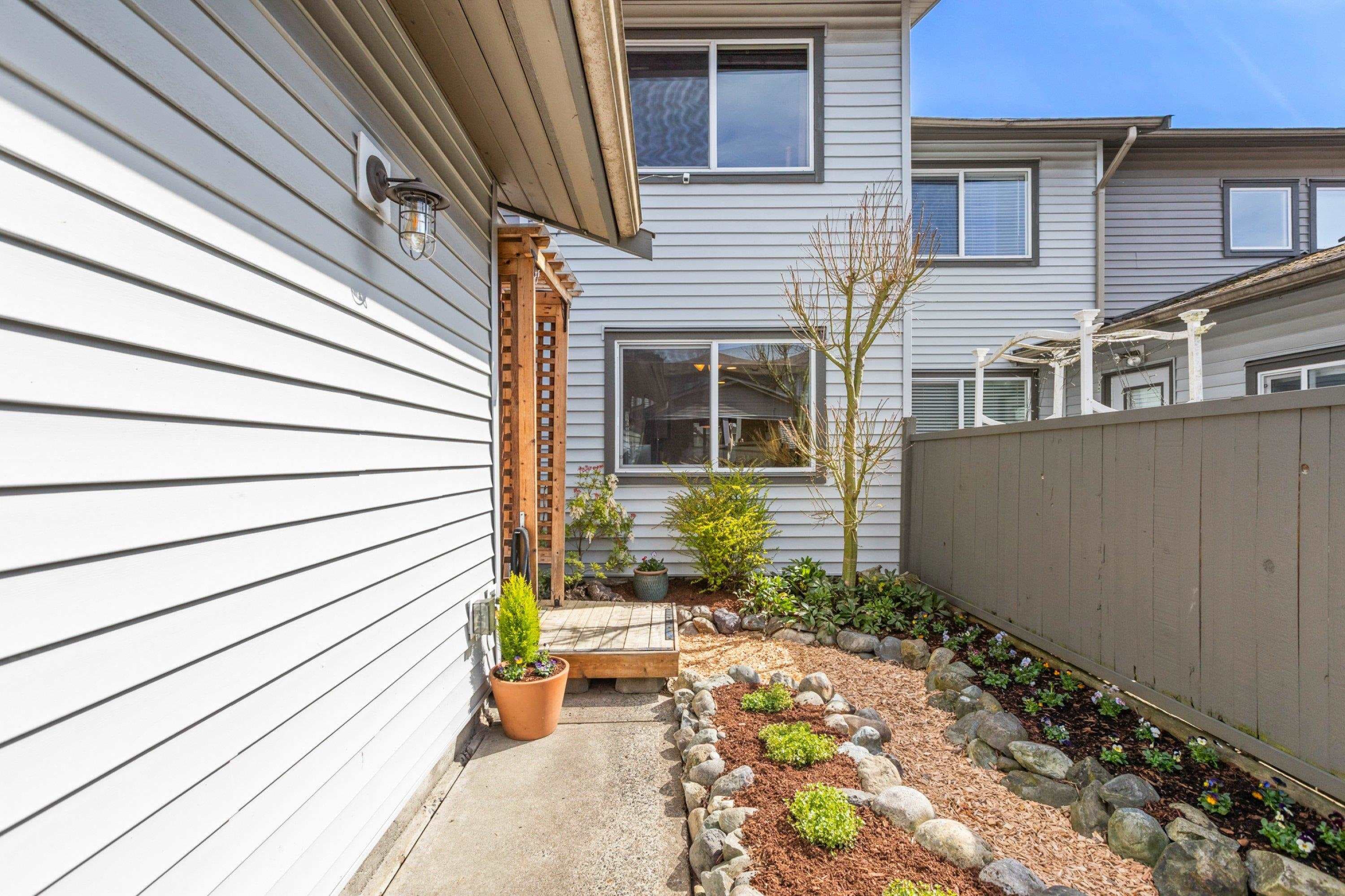 43 - 46689 First Avenue, Chilliwack, V2P 1X5 — photo 3