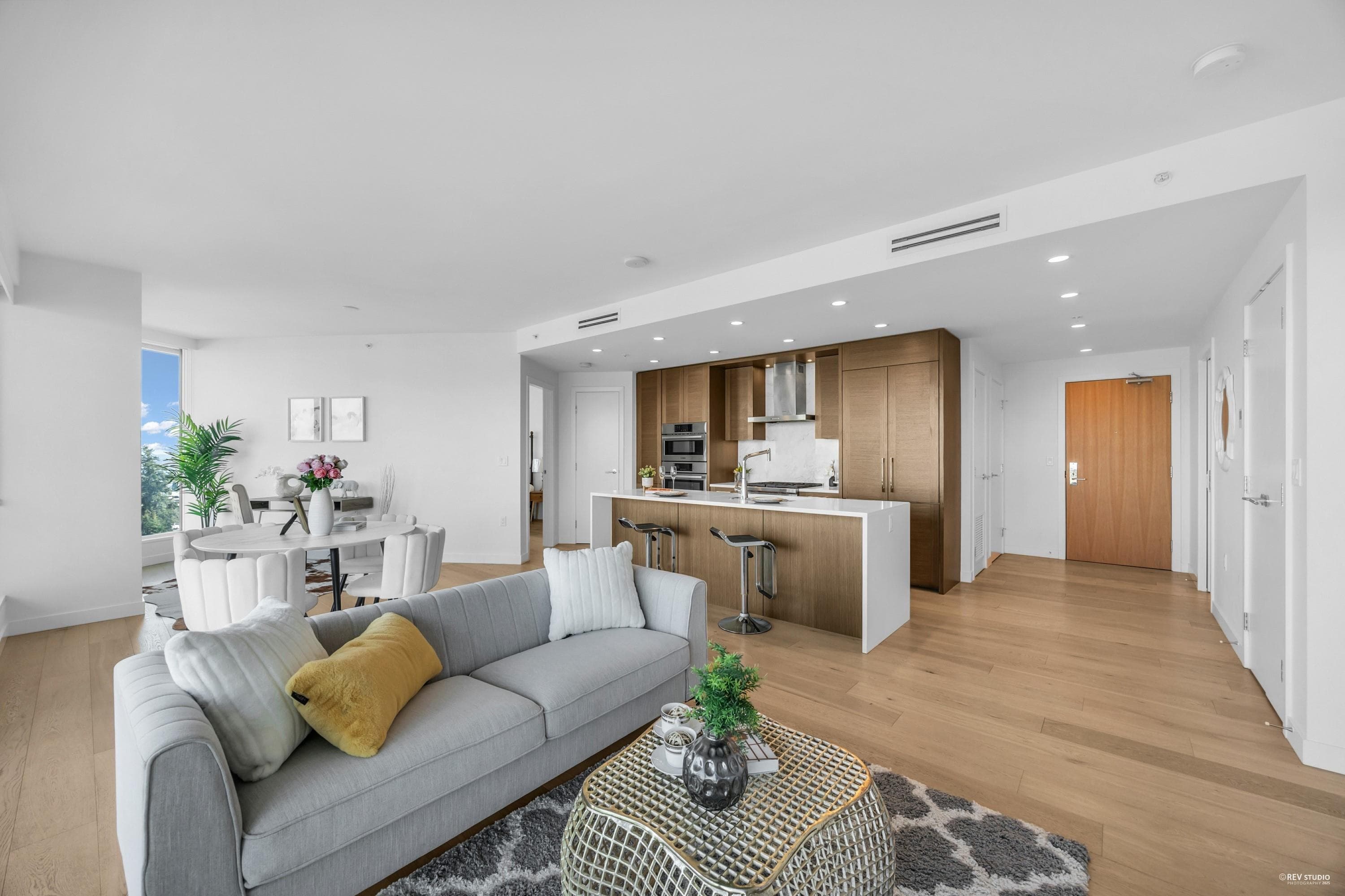 703 - 1439 George Street, White Rock, V4B 0B9 — photo 5