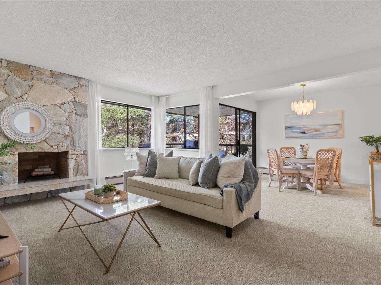 302 - 1379 Merklin Street, White Rock