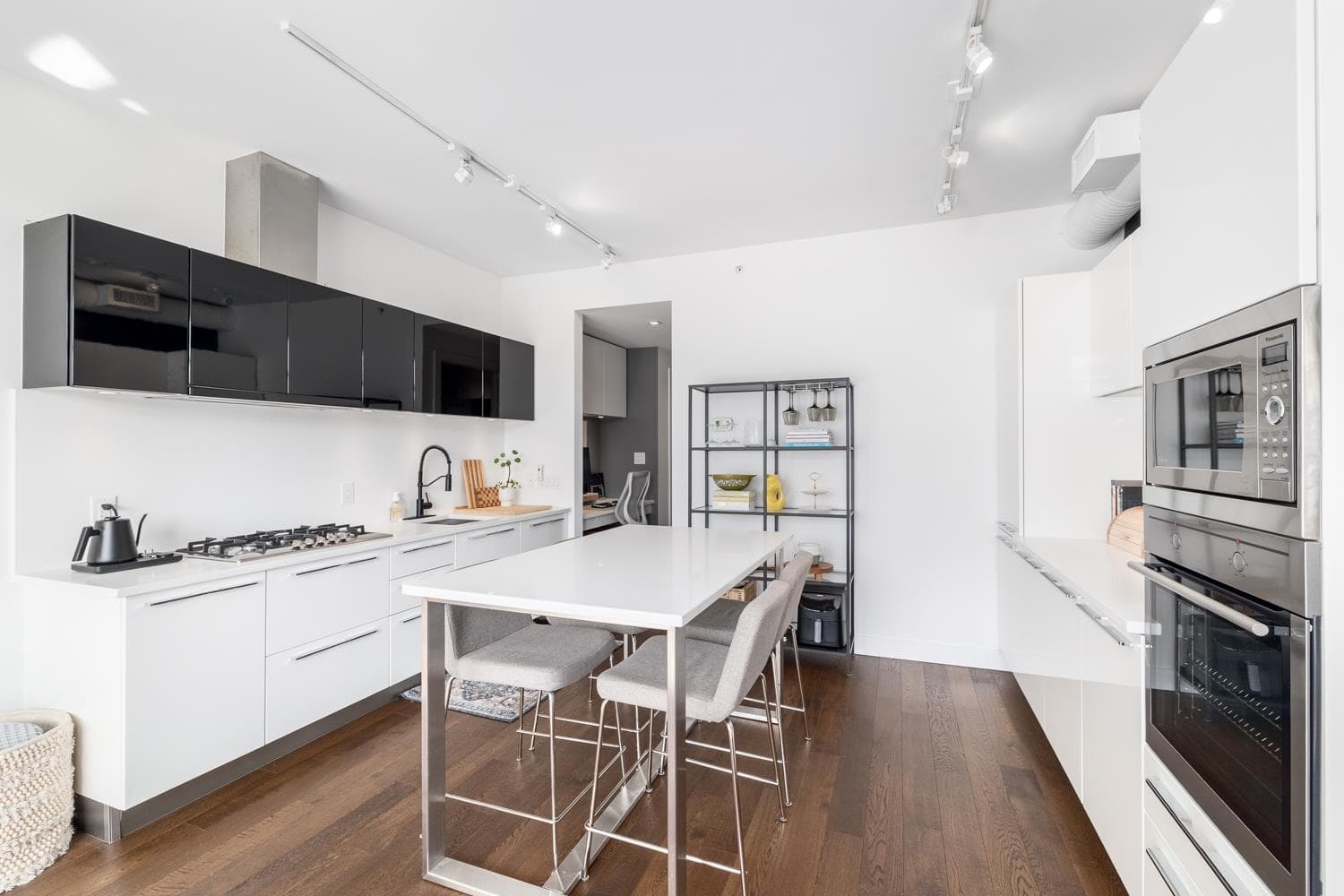 518 - 108 E 1st Avenue, Vancouver, V5T 0E4 — photo 5
