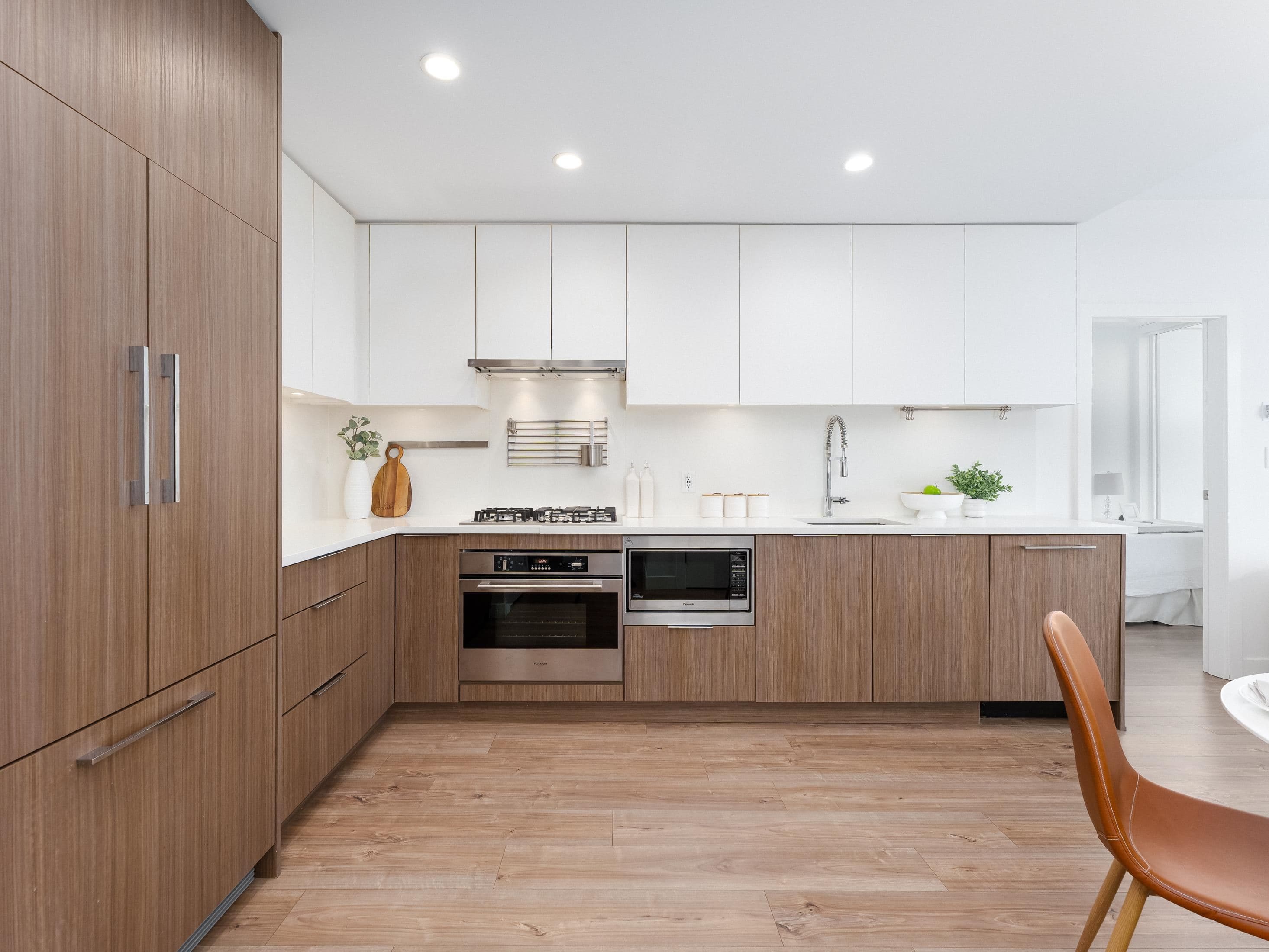 1404 - 4465 Juneau Street, Burnaby, V5C 0L8 — photo 2