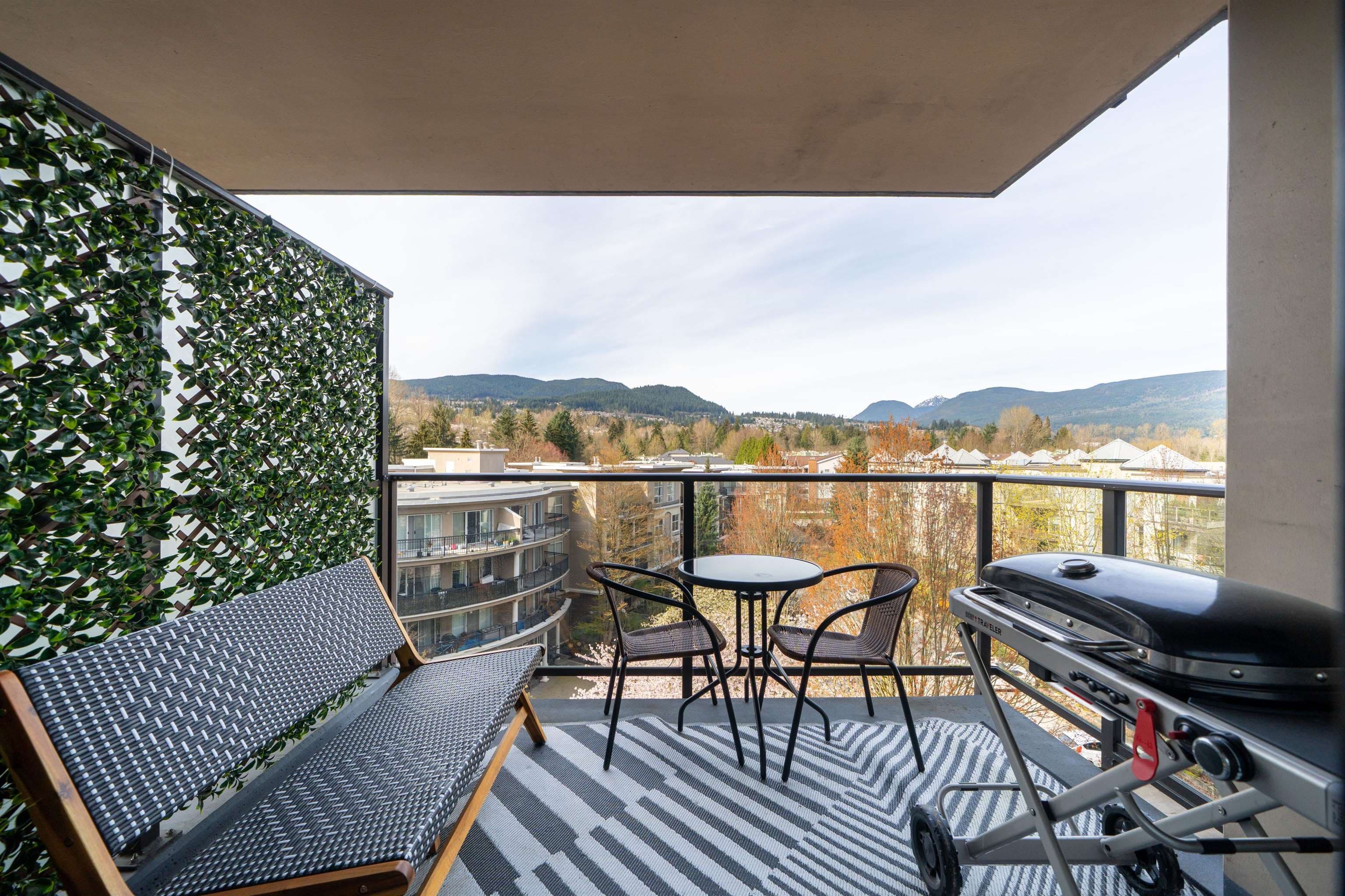 702 - 2959 Glen Drive, Coquitlam, V3B 0B8 — photo 2
