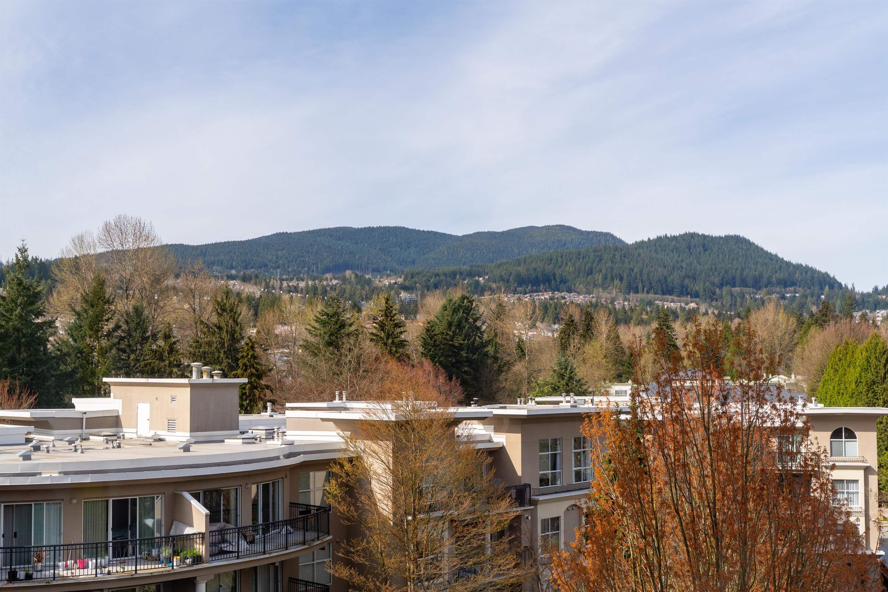 702 - 2959 Glen Drive, Coquitlam, V3B 0B8 — photo 5