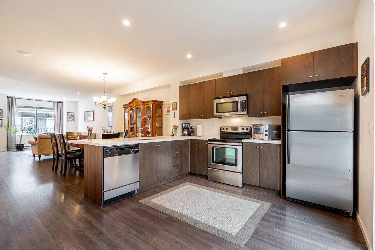 7 - 6895 188 Street, Surrey, V4N 6M3 — photo 2