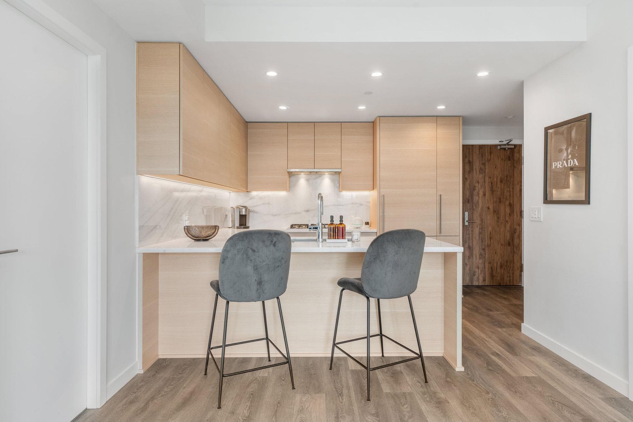 1008 - 308 Morrissey Road, Port Moody, V3H 0M2 — photo 4