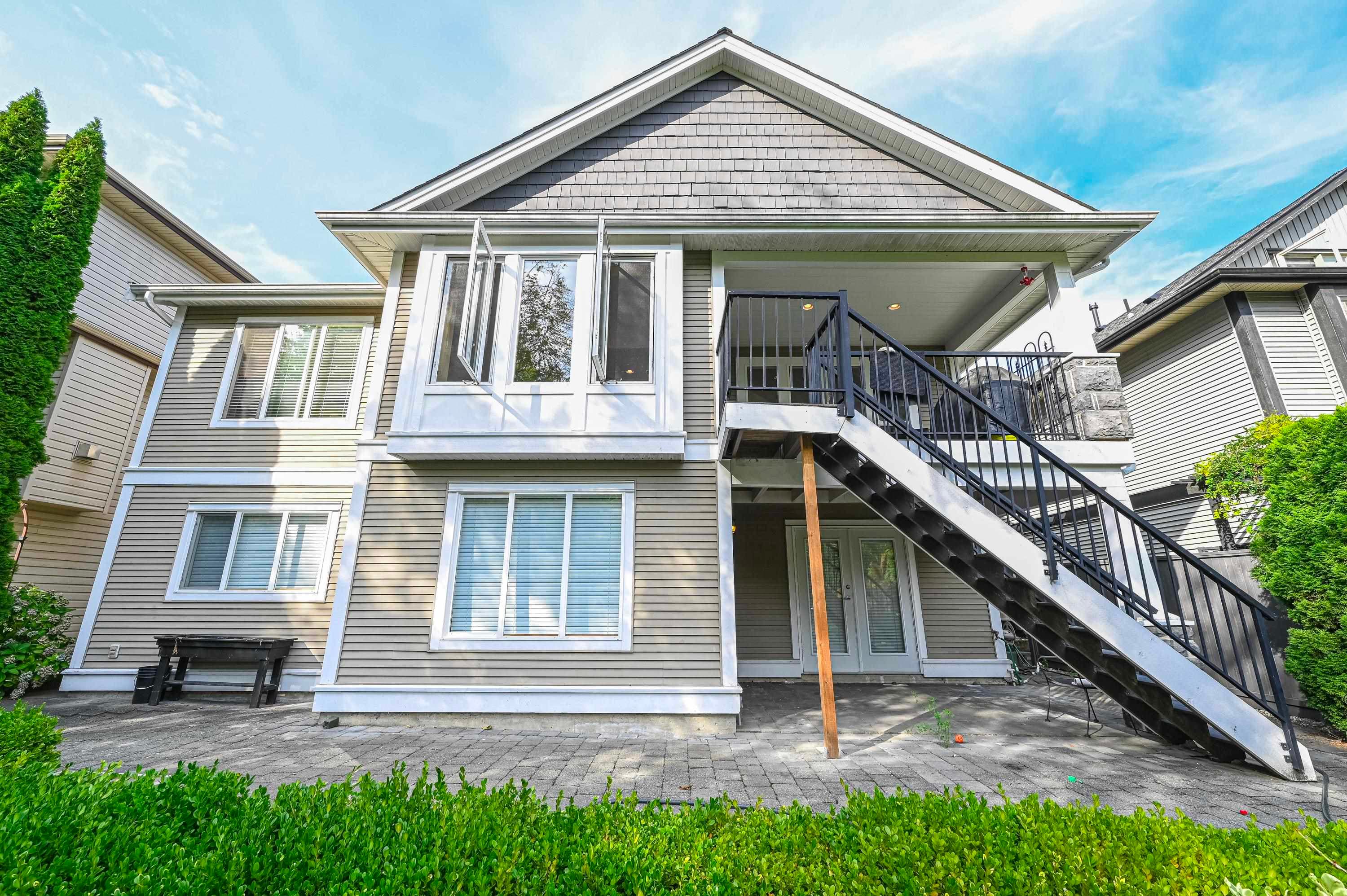 23766 110 Avenue, Maple Ridge, V2W 1E7 — photo 3