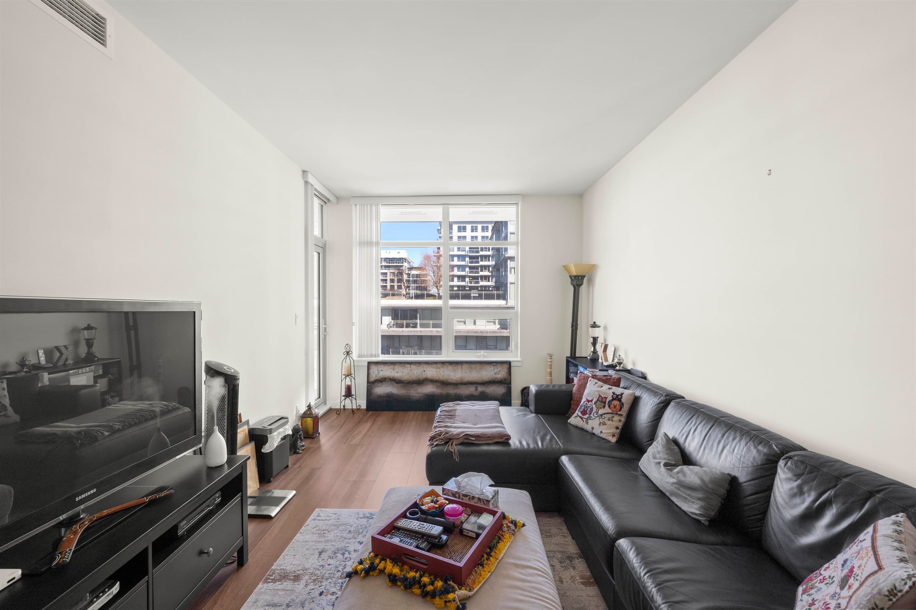 904 - 8699 Hazelbridge Way, Richmond, V6X 0T4 — photo 3