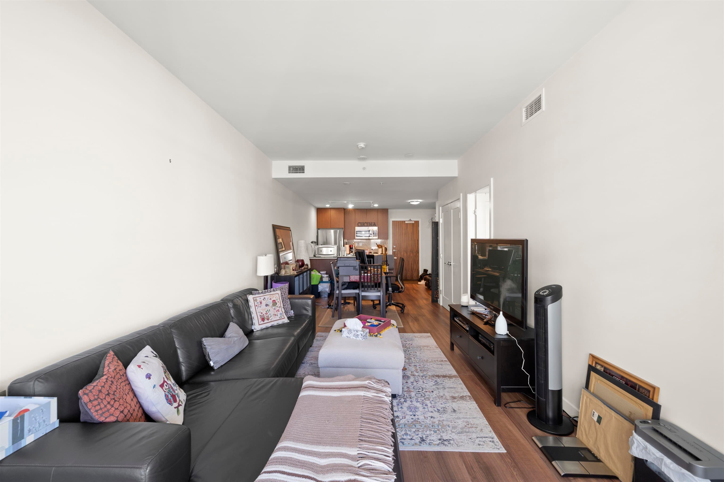 904 - 8699 Hazelbridge Way, Richmond, V6X 0T4 — photo 4