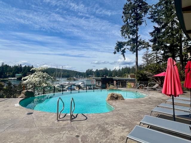 1D - 12849 Lagoon Road, Madeira Park, V0N 2H0 — photo 5
