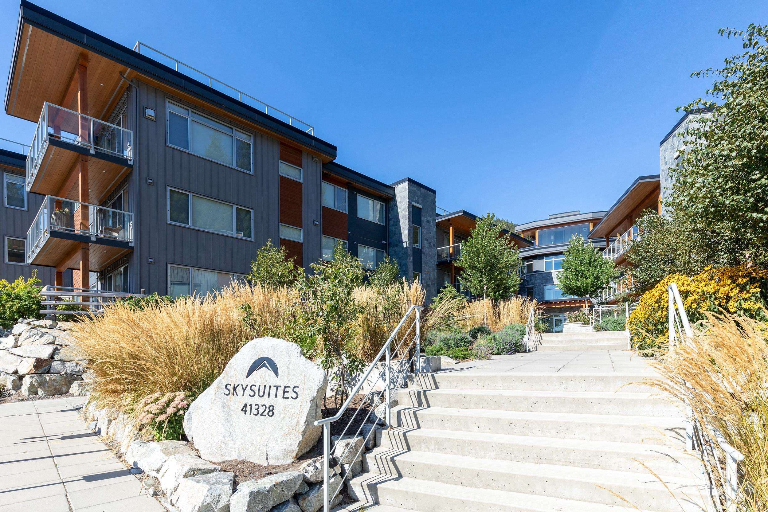 114 - 41328 Skyridge Place, Squamish, V8B 0Y7 — photo 2