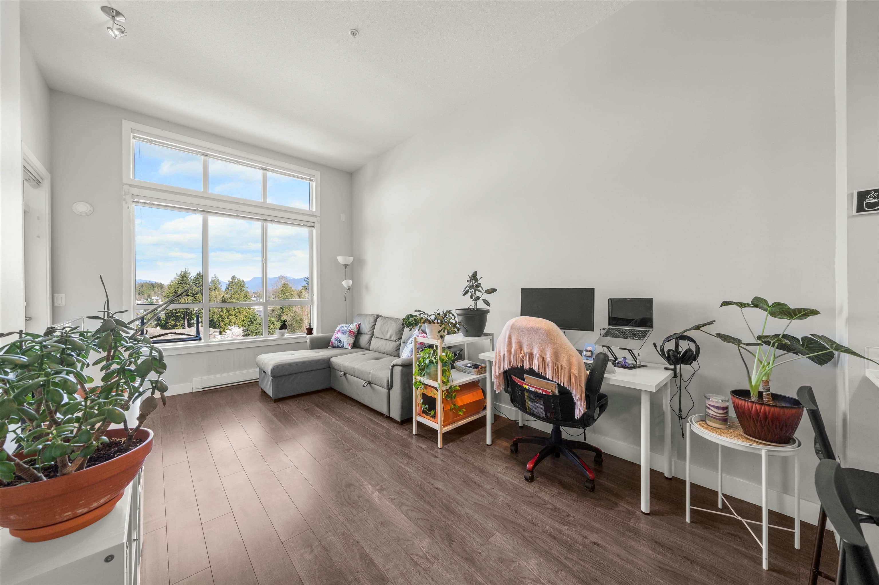 502 - 15388 105 Avenue, Surrey, V3R 0C4 — photo 2