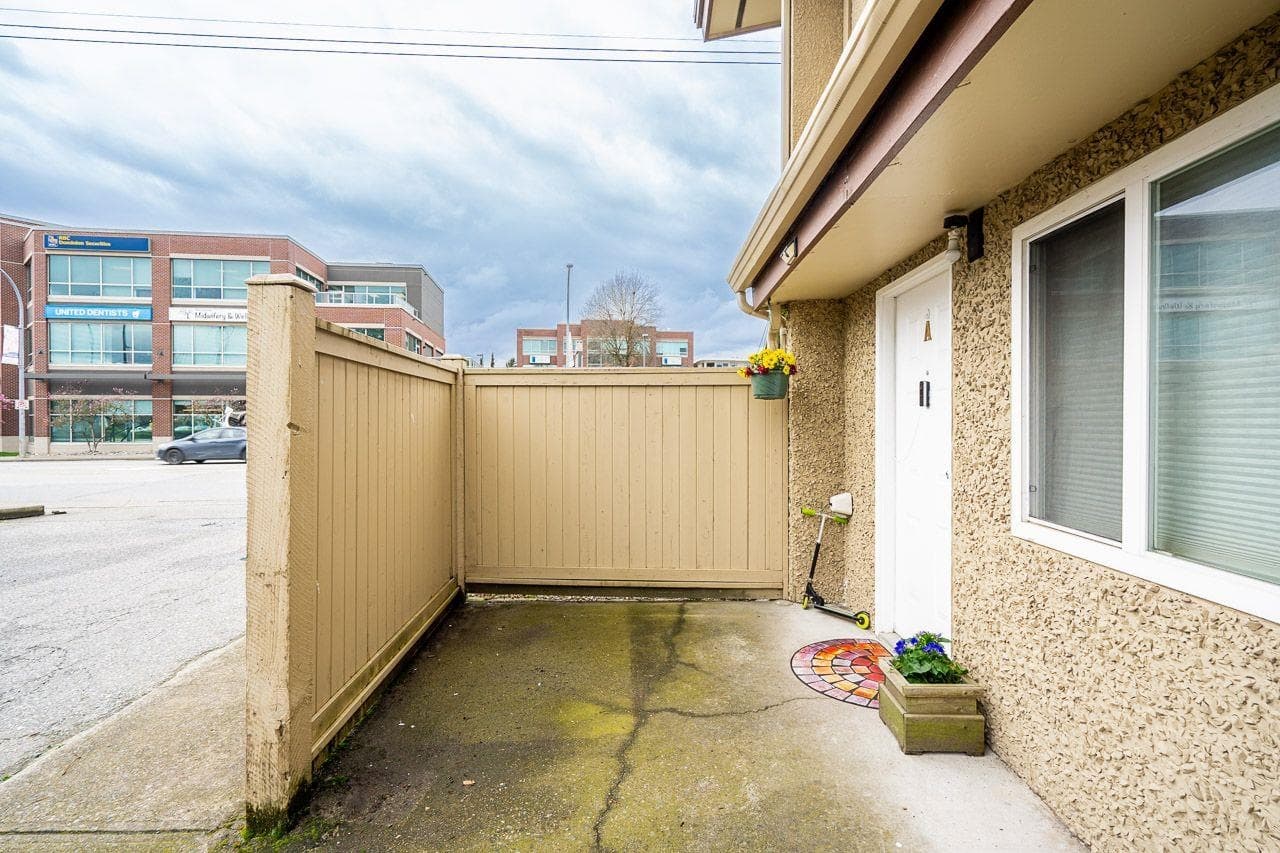 A - 2048 Mccallum Road, Abbotsford, V2S 3N4 — photo 5