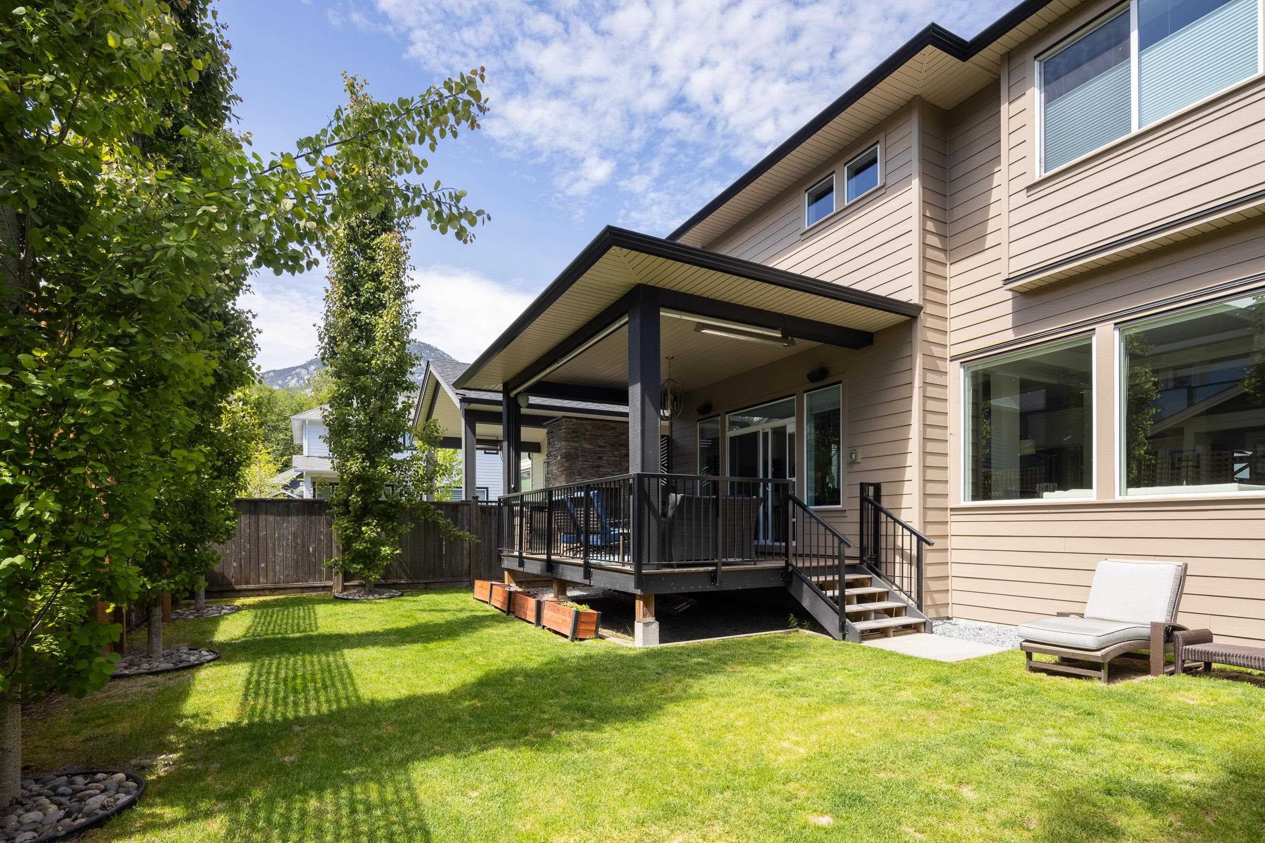 1706 Sparrow Way, Squamish, V8B 0V3 — photo 4