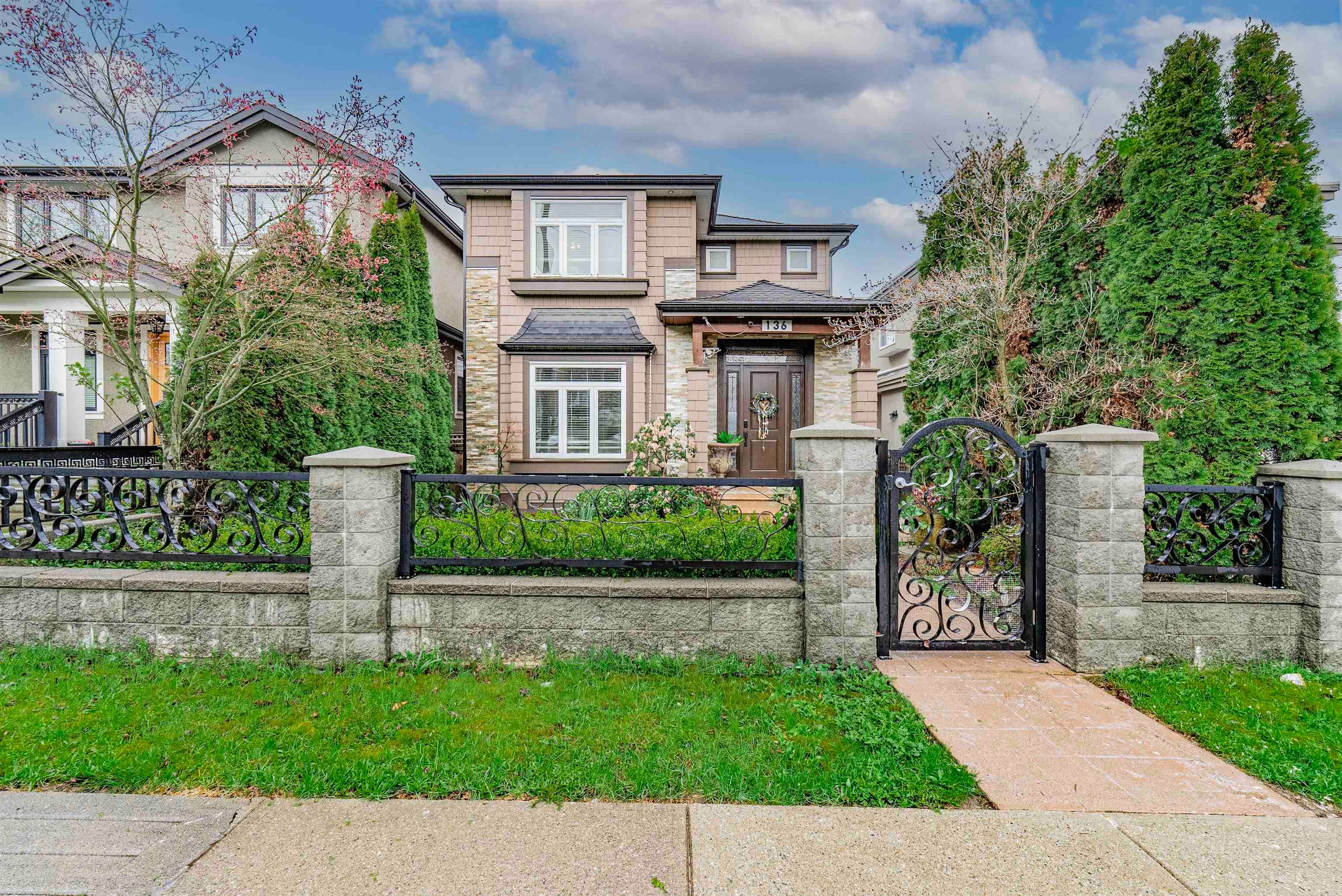136 E 59th Avenue, Vancouver