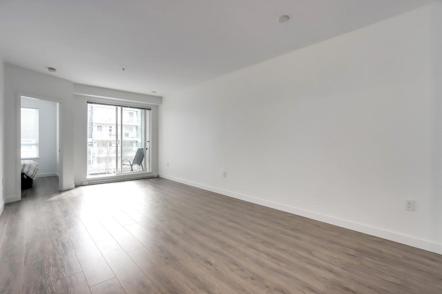 210 - 13963 105 Boulevard, Surrey, V3T 0M9 — photo 2