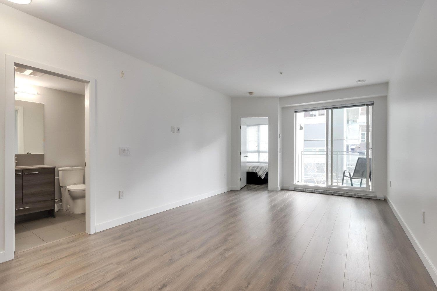 210 - 13963 105 Boulevard, Surrey, V3T 0M9 — photo 4