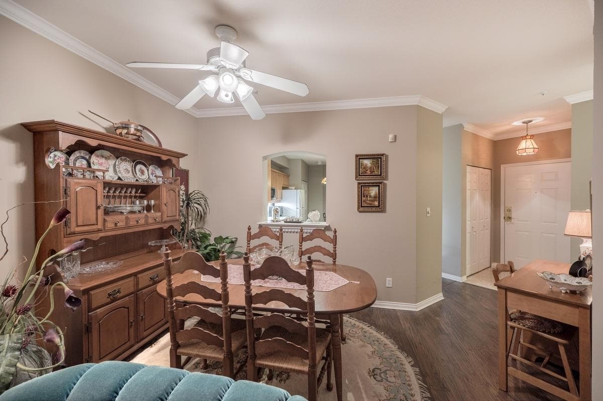 320 - 3098 Guildford Way, Coquitlam, V3B 7W8 — photo 5