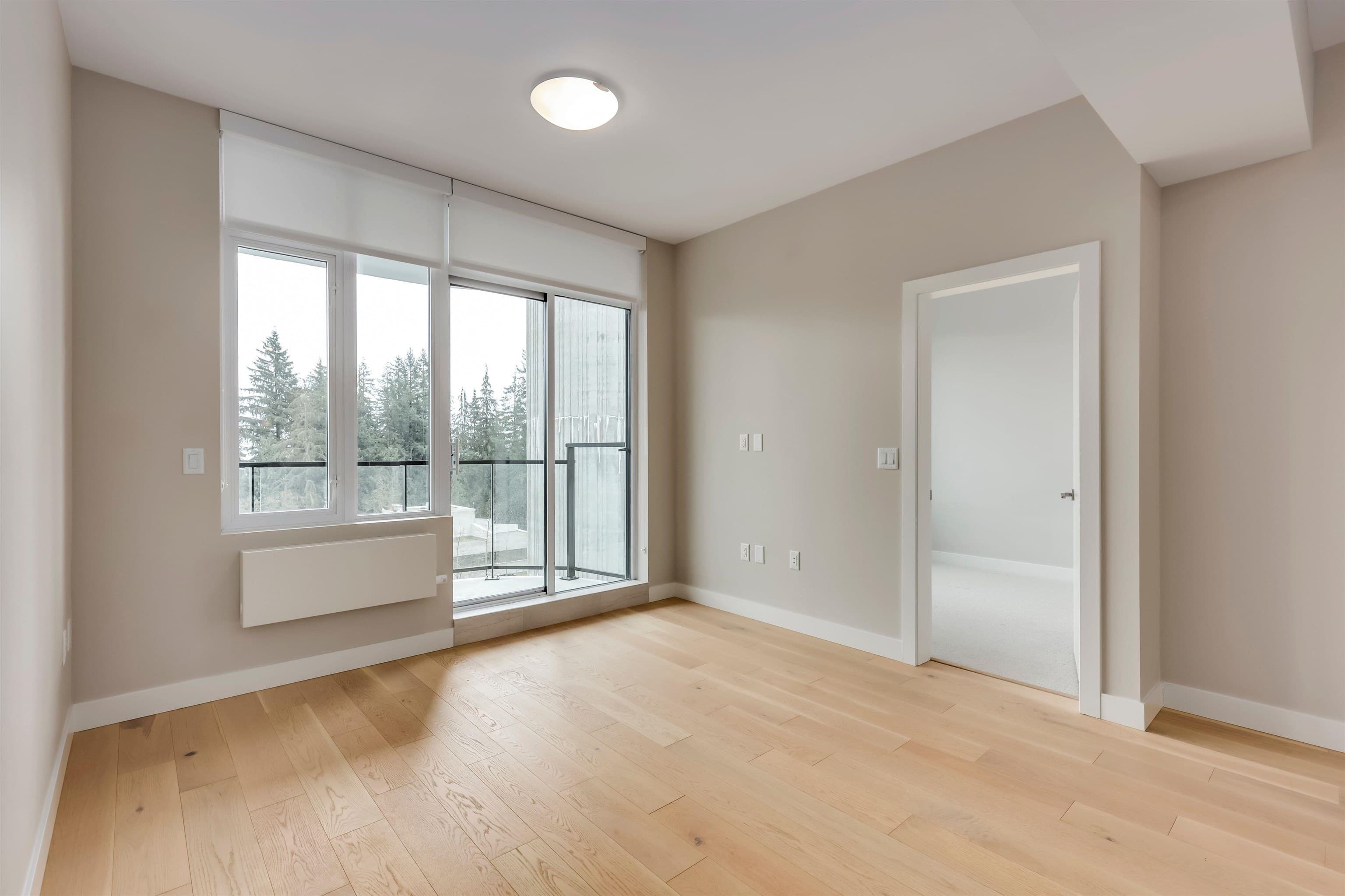 1005 - 8761 University Crescent, Burnaby, V5A 4Y8 — photo 2