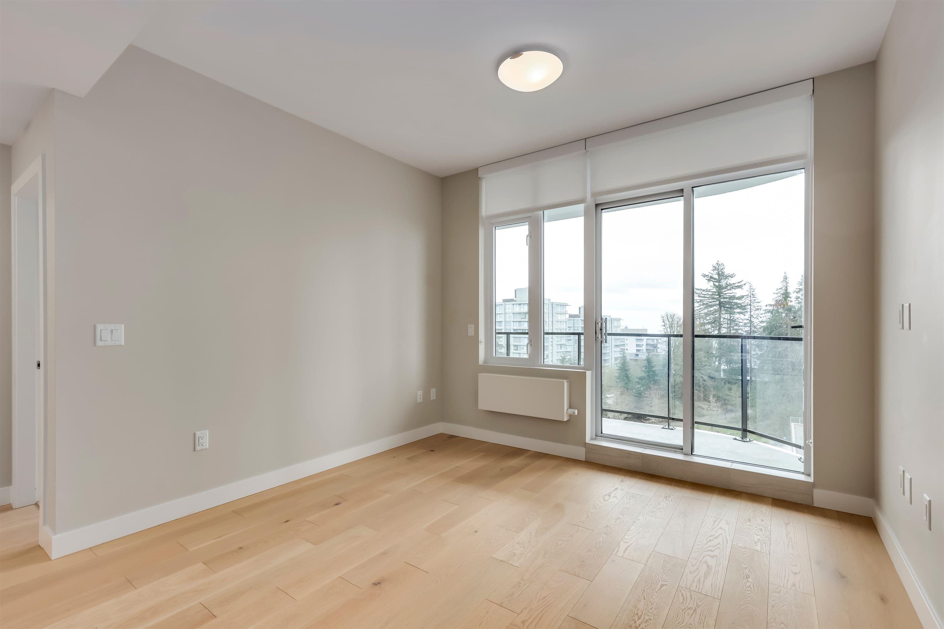 1005 - 8761 University Crescent, Burnaby, V5A 4Y8 — photo 4