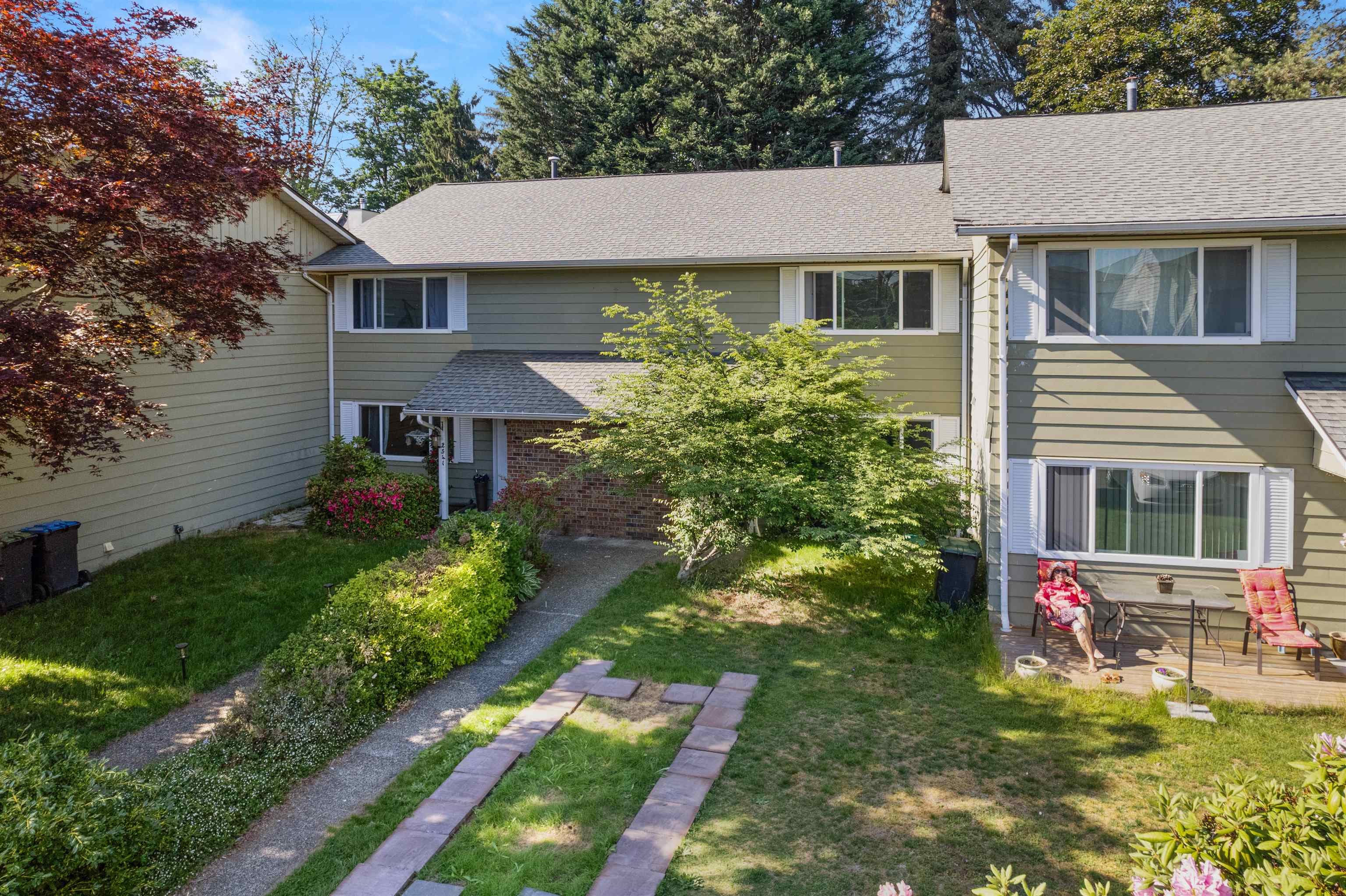 2535 Gordon Avenue, Port Coquitlam, V3C 3Z3 — photo 4