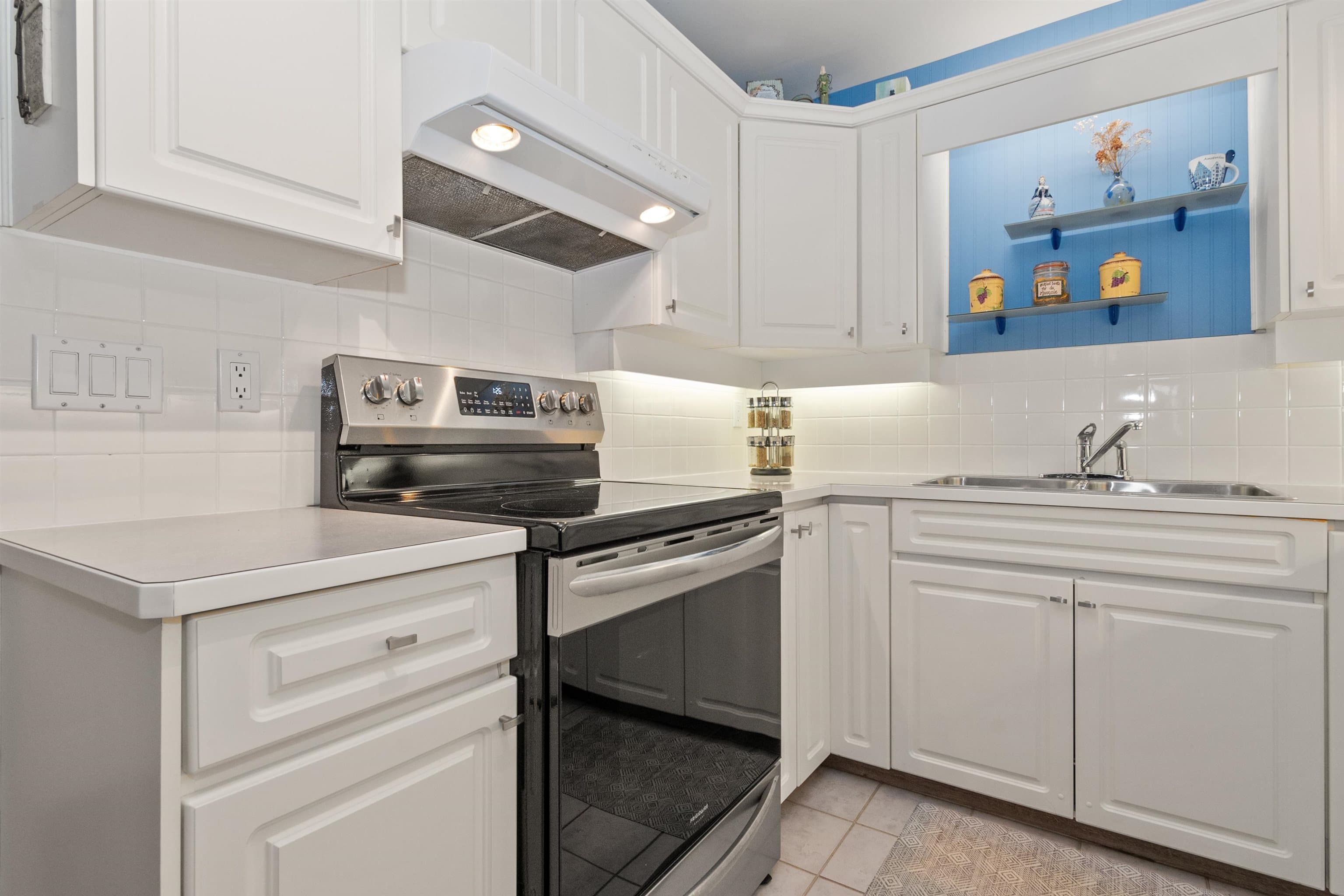 203 - 45734 Patten Avenue, Chilliwack, V2P 1S1 — photo 3