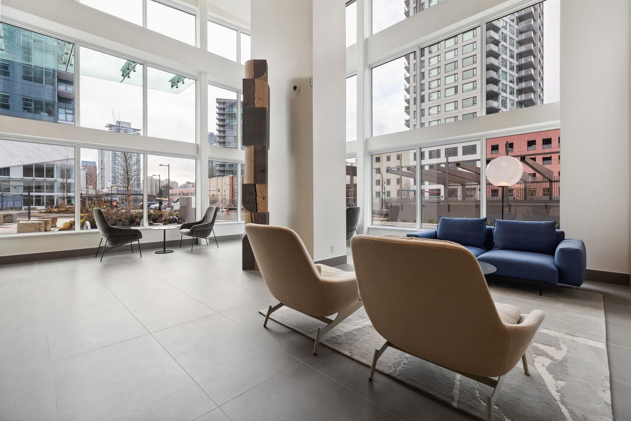 1408 - 660 Quayside Drive, New Westminster, V3M 0P1 — photo 4