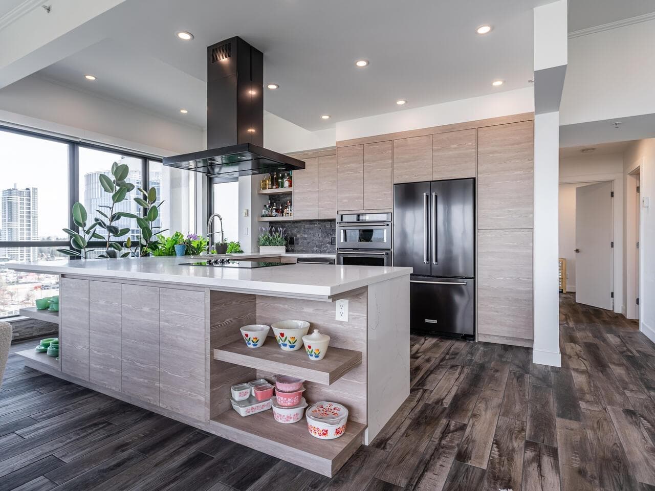 2203 - 10899 University Drive, Surrey, V3T 5V2 — photo 3