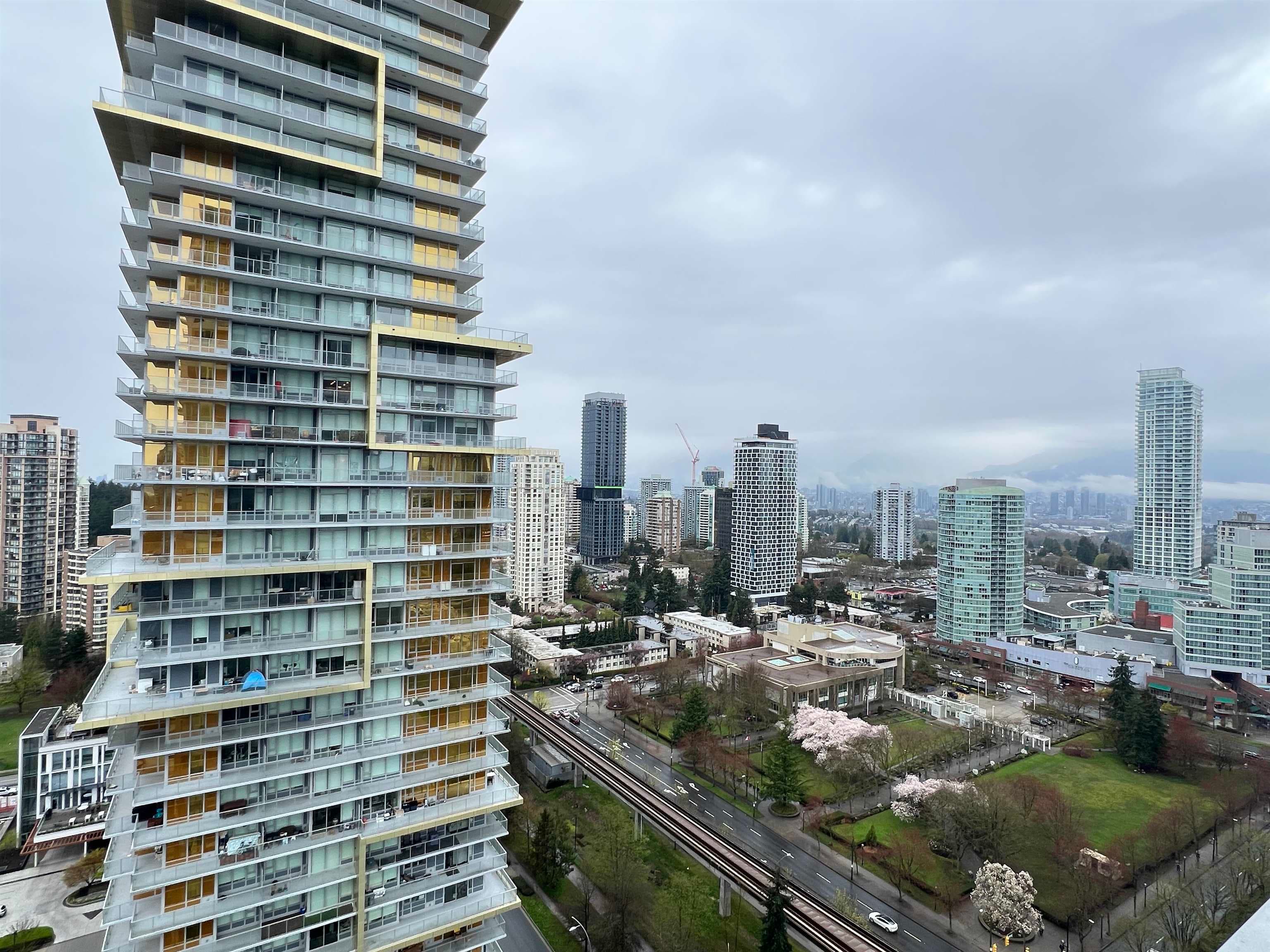 2707 - 6333 Silver Avenue, Burnaby, V5H 0C3 — photo 2