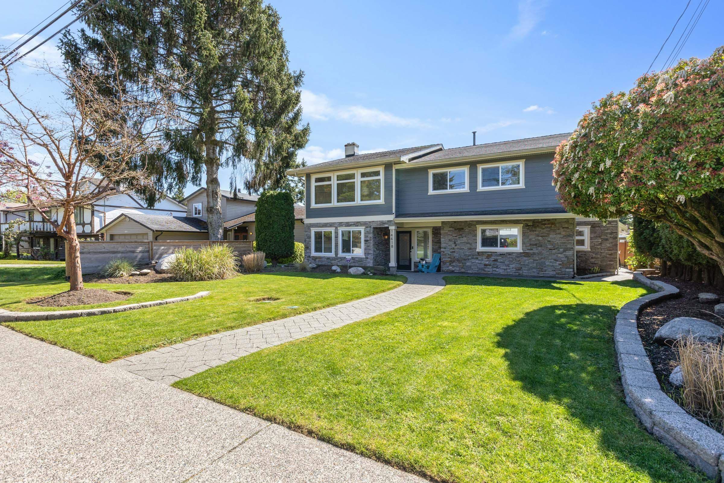 14418 16a Avenue, Surrey, V4A 5T8 — photo 2