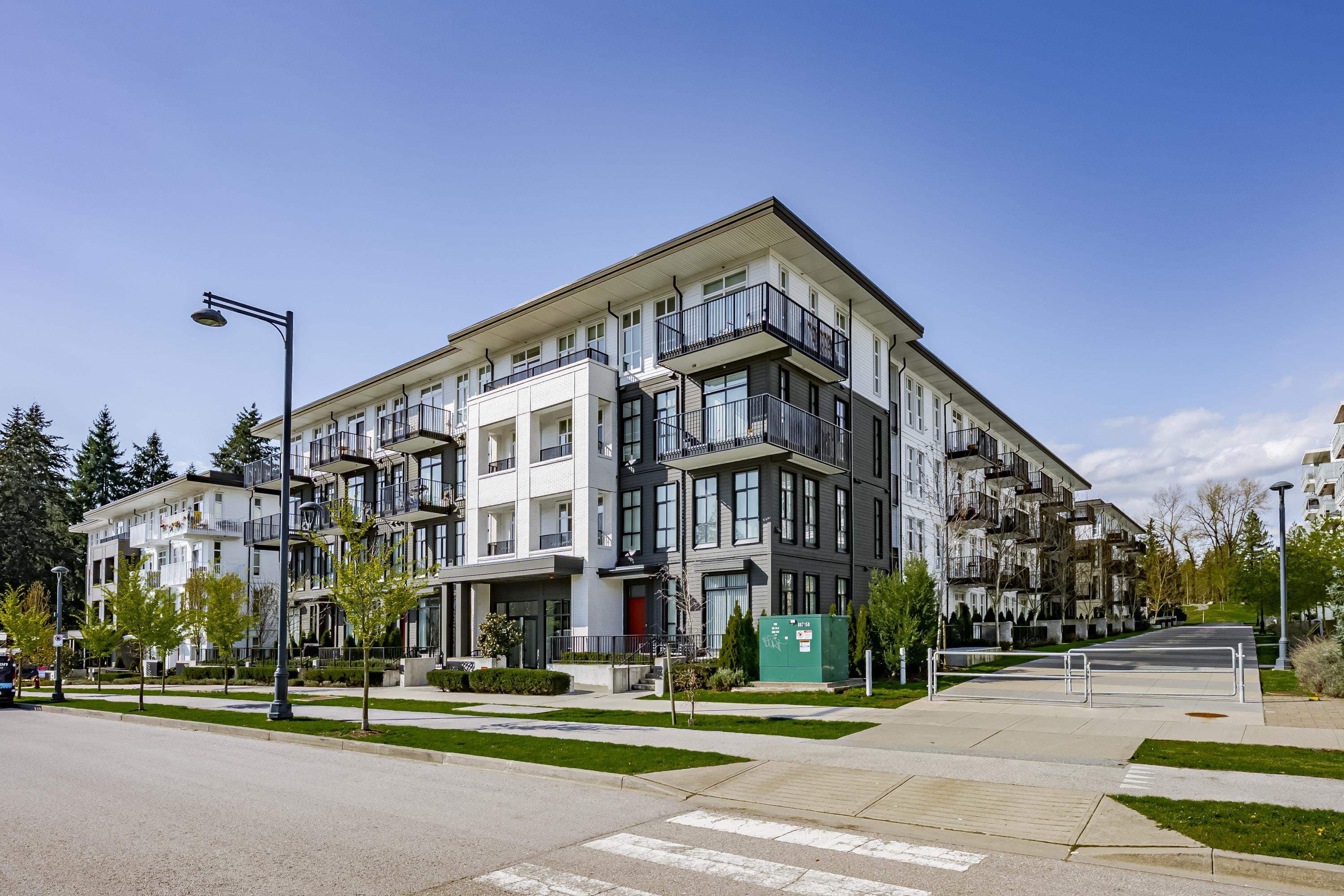 318 - 13933 105 Boulevard, Surrey, V3T 0R6 — photo 2