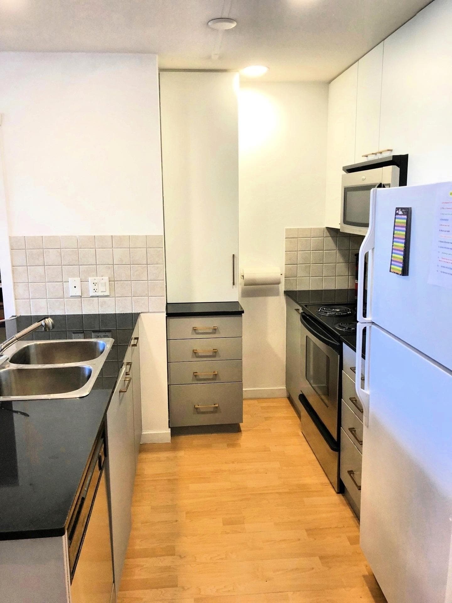 503 - 415 E Columbia Street, New Westminster, V3L 0B4 — photo 3