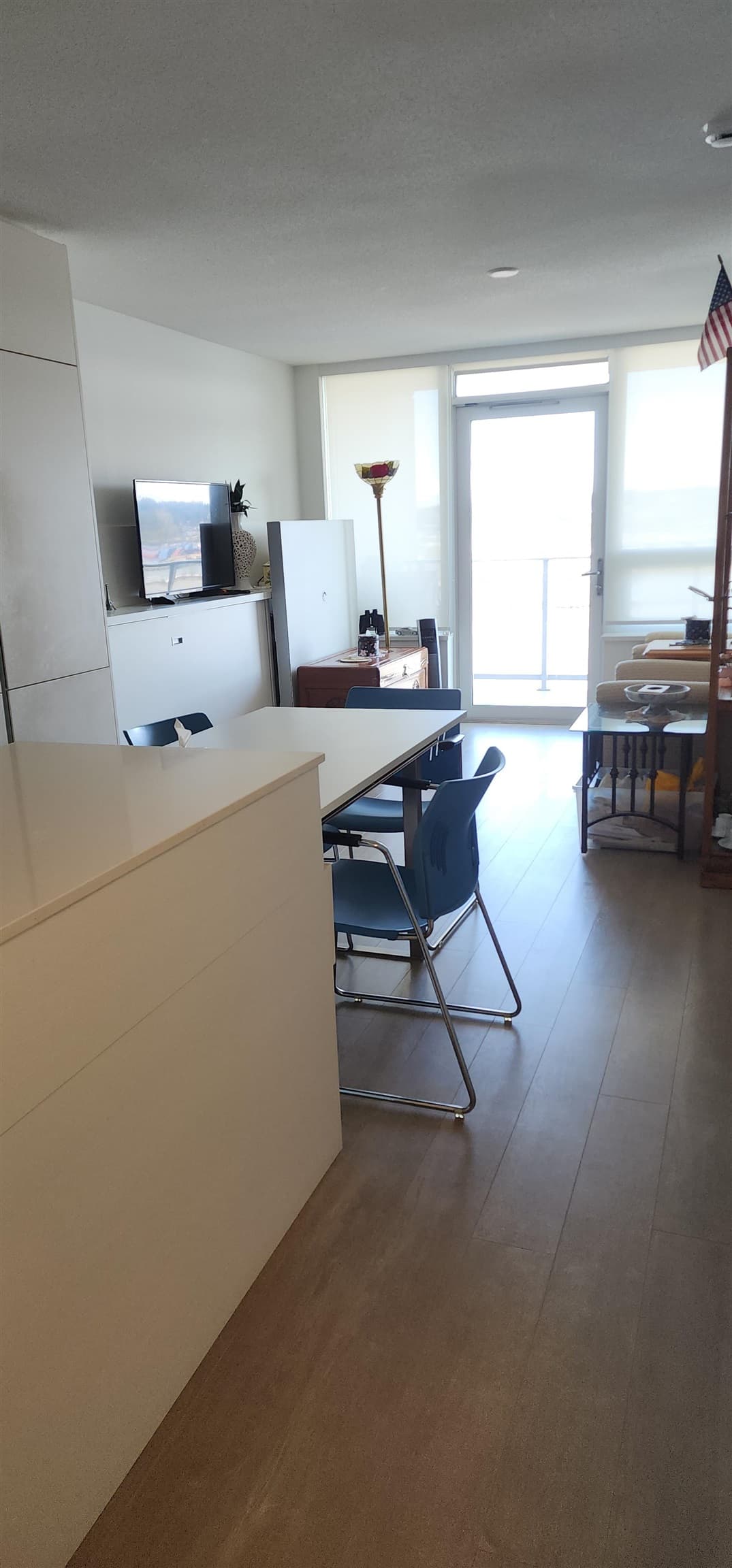 1403 - 908 Quayside Drive, New Westminster, V3M 0L4 — photo 3